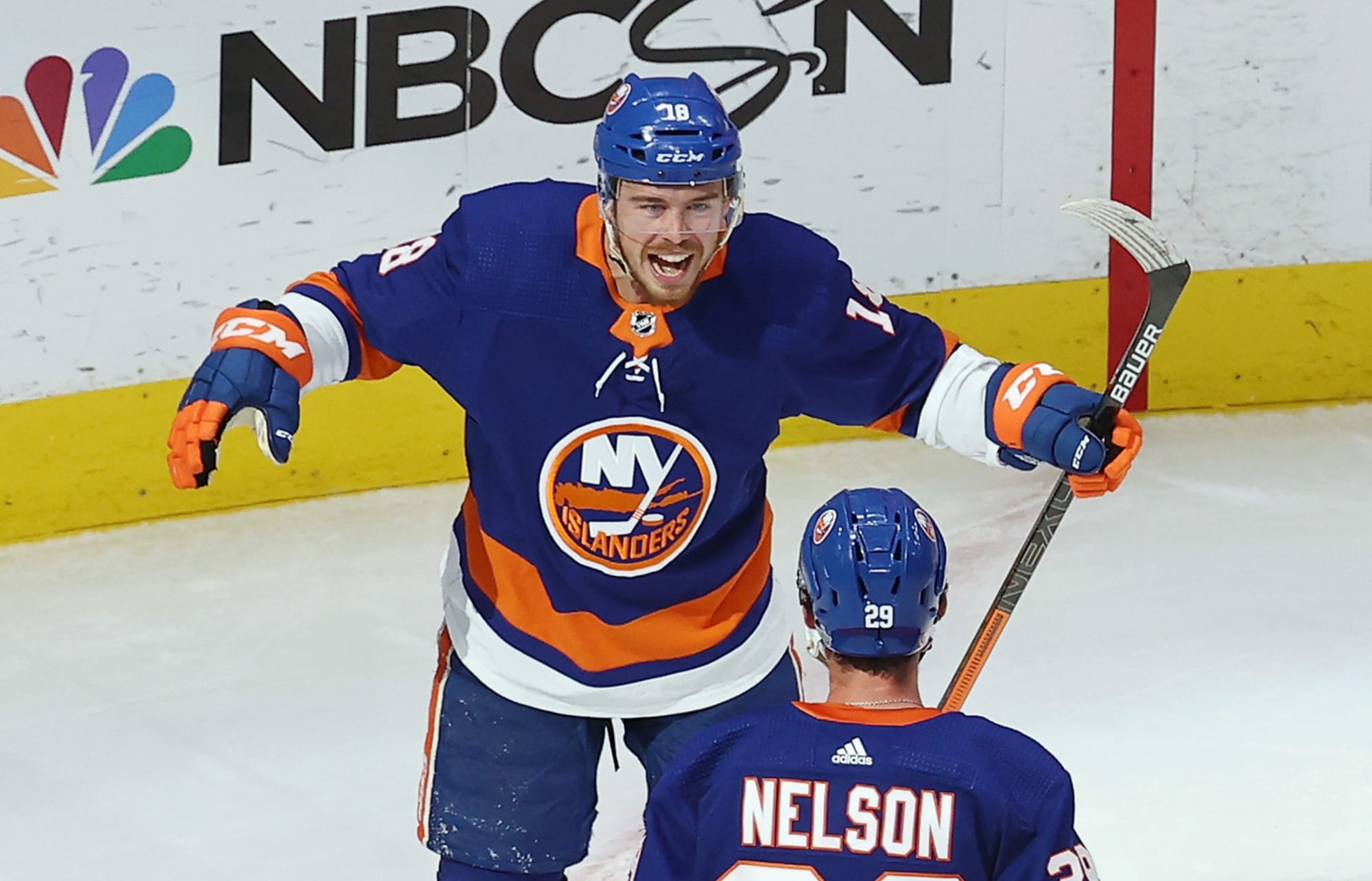 New York Islanders Resilient In Game 3 Victory Over Tampa Bay Lightning - lightning player brawl stars
