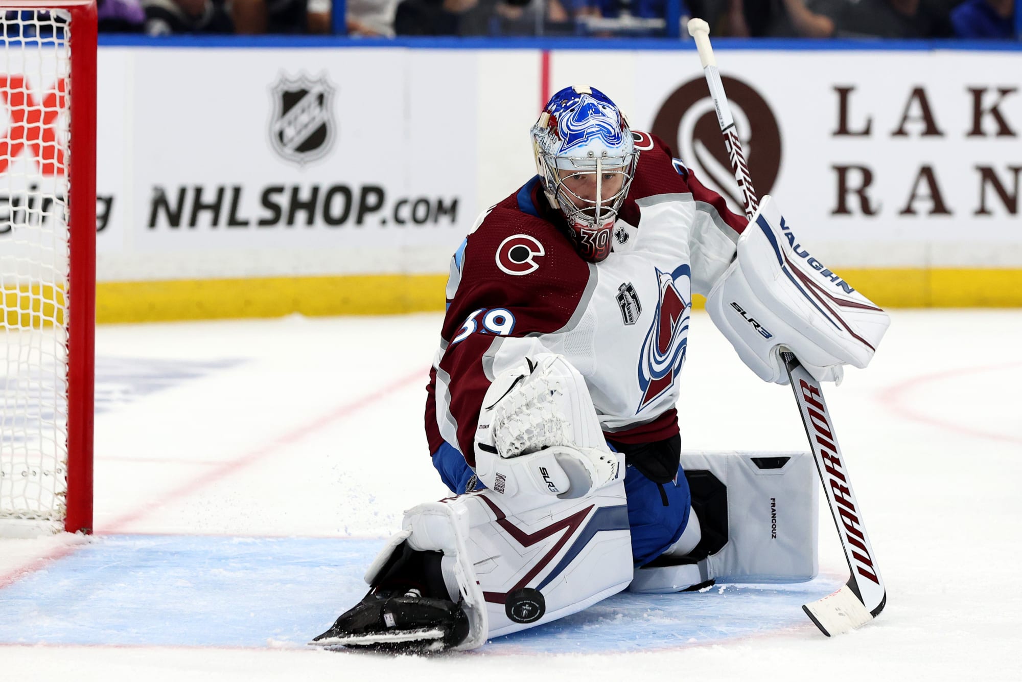 Colorado Avalanche ink goaltender Pavel Francouz to two-year