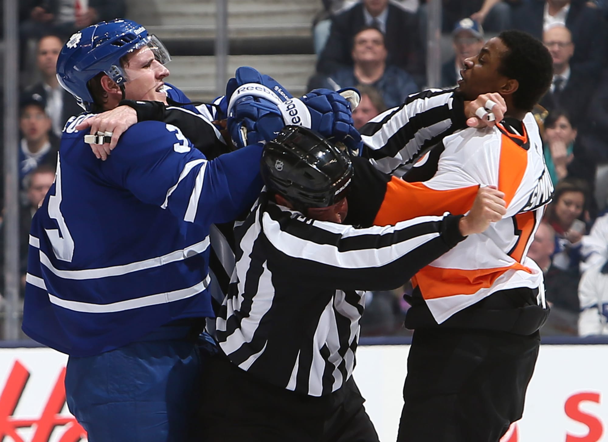 Wayne Simmonds: 7 Things To Know About The Maple Leafs' New