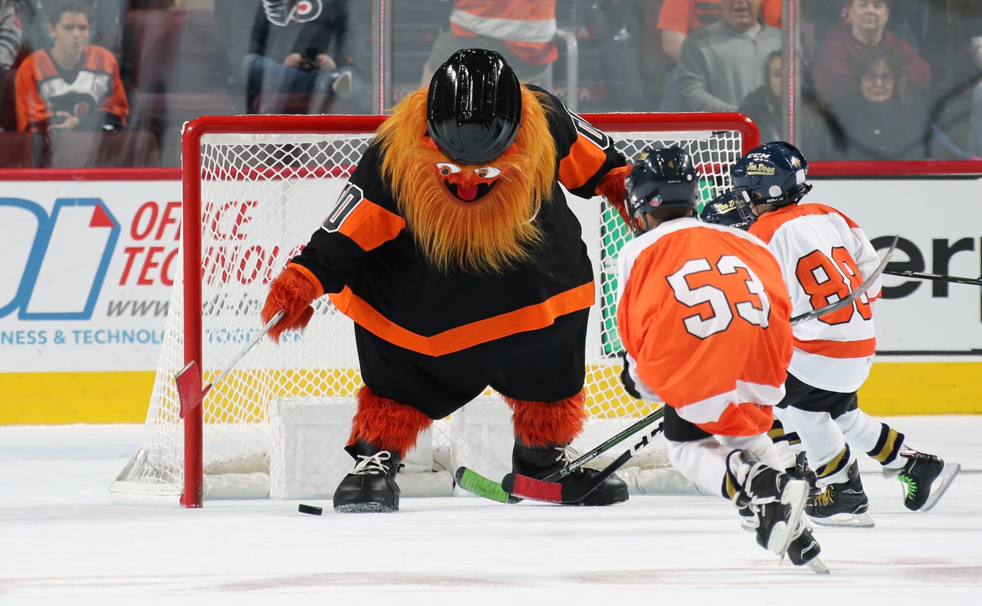 Philadelphia Flyers unveil Gritty, 'the most terrifying mascot in