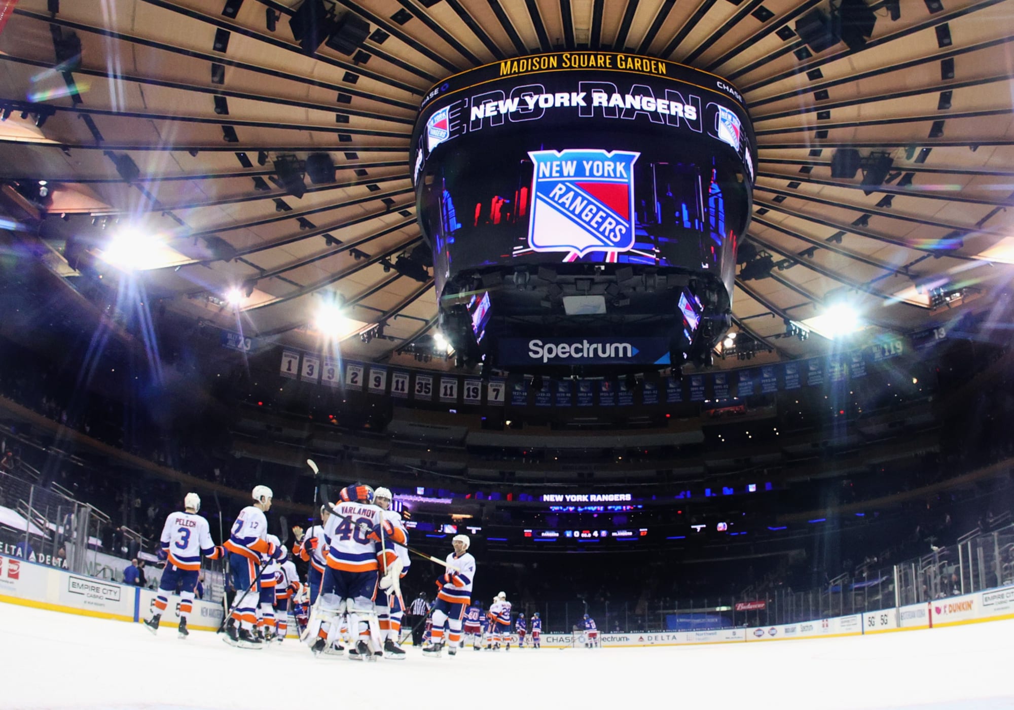Varlamov gets 3rd shutout vs. Rangers in Islanders' 4-0 win