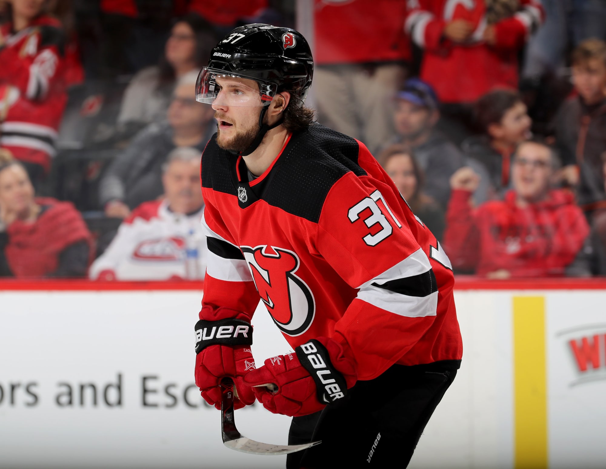 New Jersey Devils send Alexander Holtz, Kevin Bahl to AHL