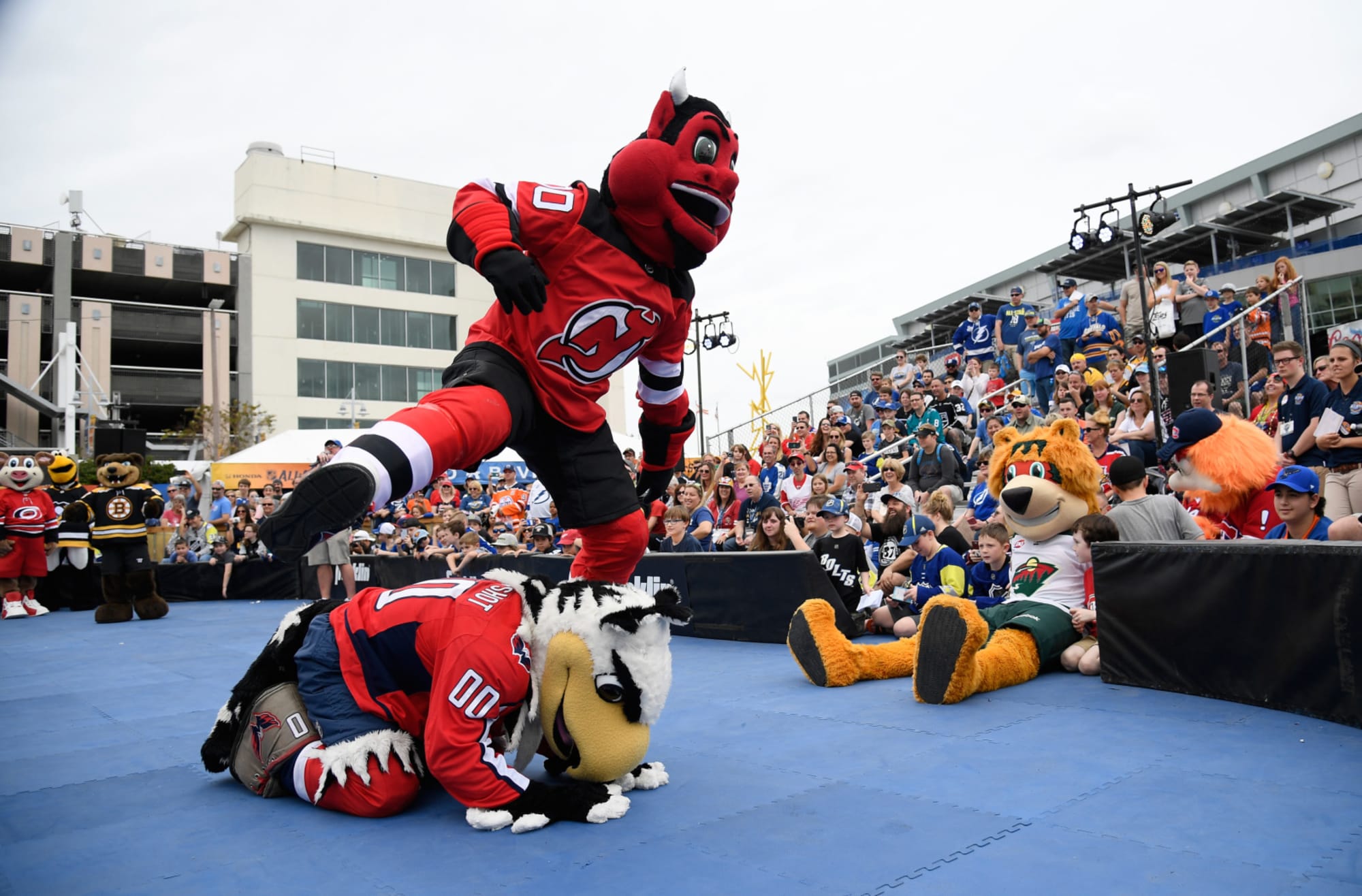 N.J. Devil of the New Jersey Devils Mascot Costume Red Devil
