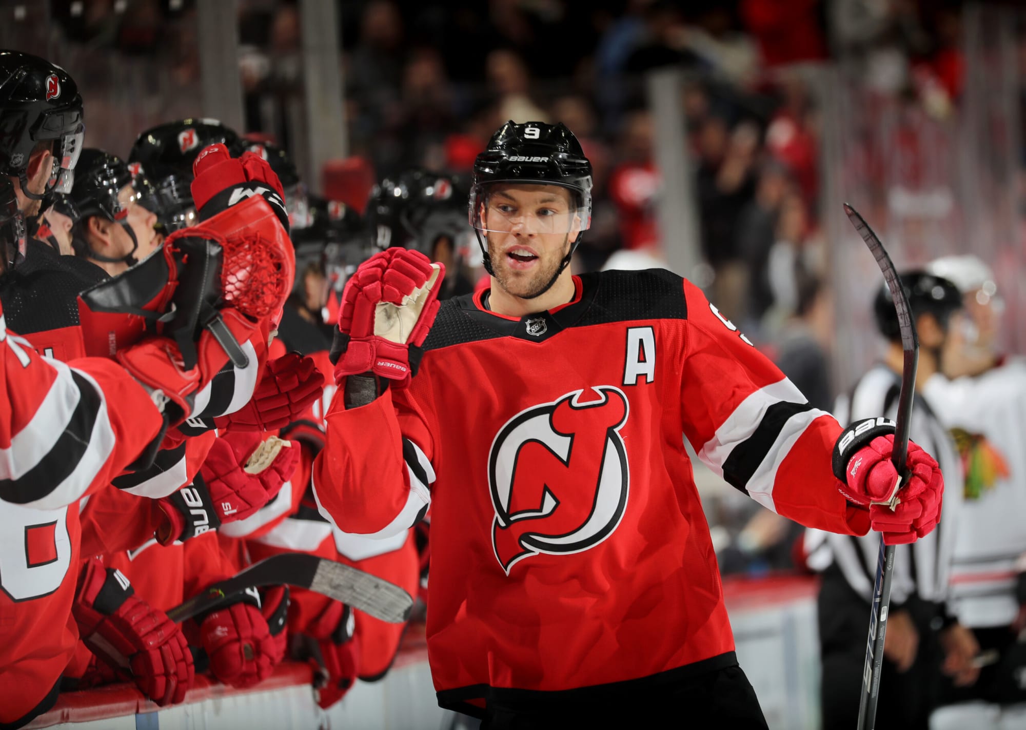 Devils' Taylor Hall extends point streak to 18 games