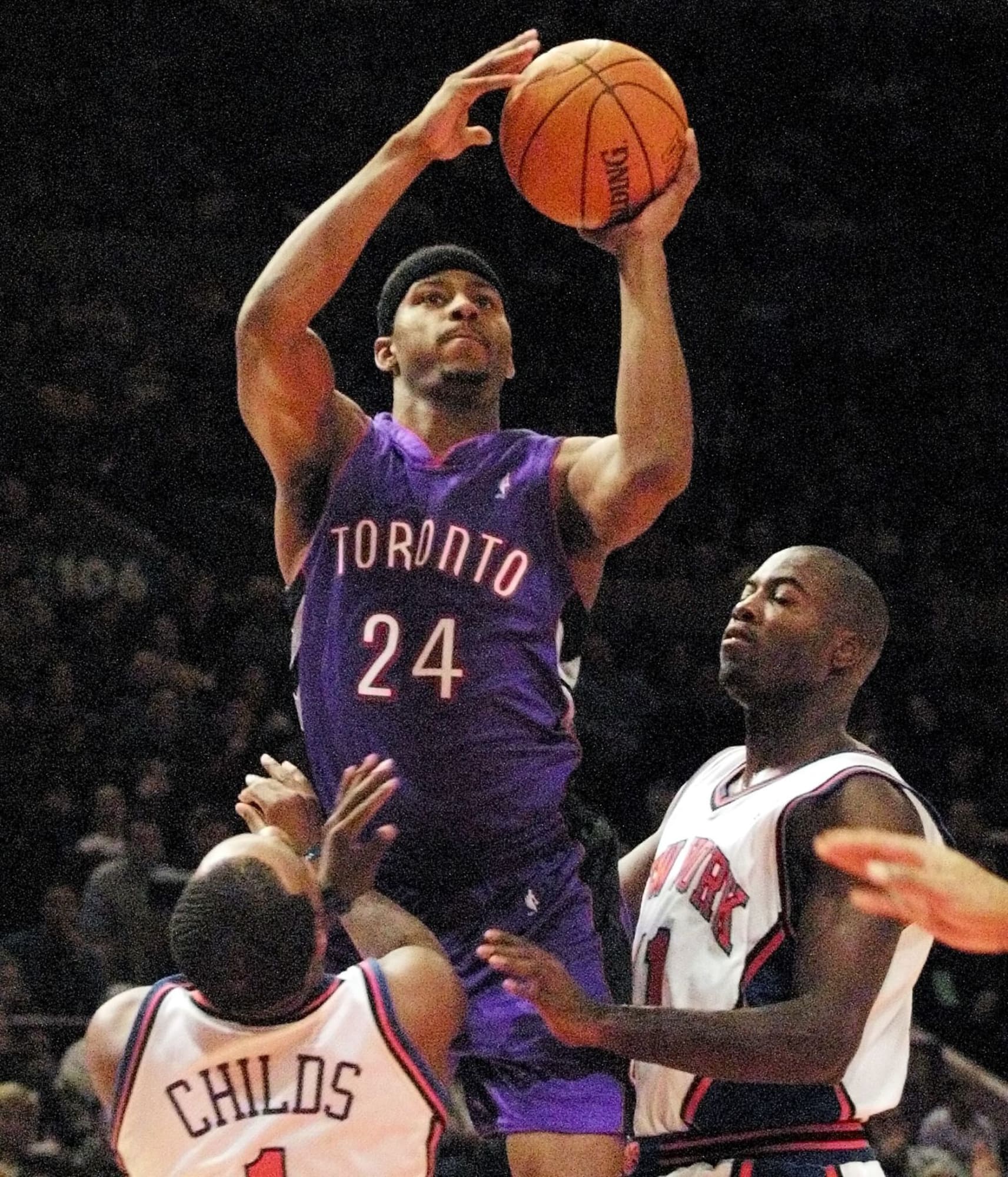 Forgotten Toronto Raptors Playoffs: Morris Peterson starts against the Philadelphia  76ers in 2001 - Raptors HQ