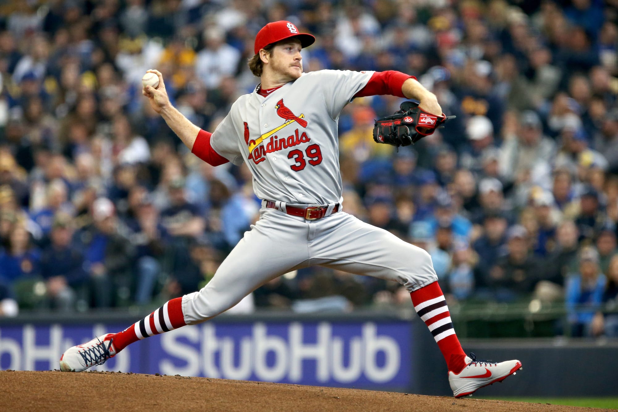 St. Louis Cardinals: Cardinals take game one against the Brewers