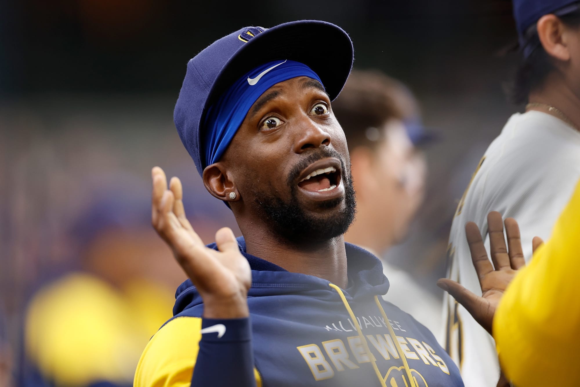 Brewers: Andrew McCutchen Tweeting His Way Through Covid IL Stint