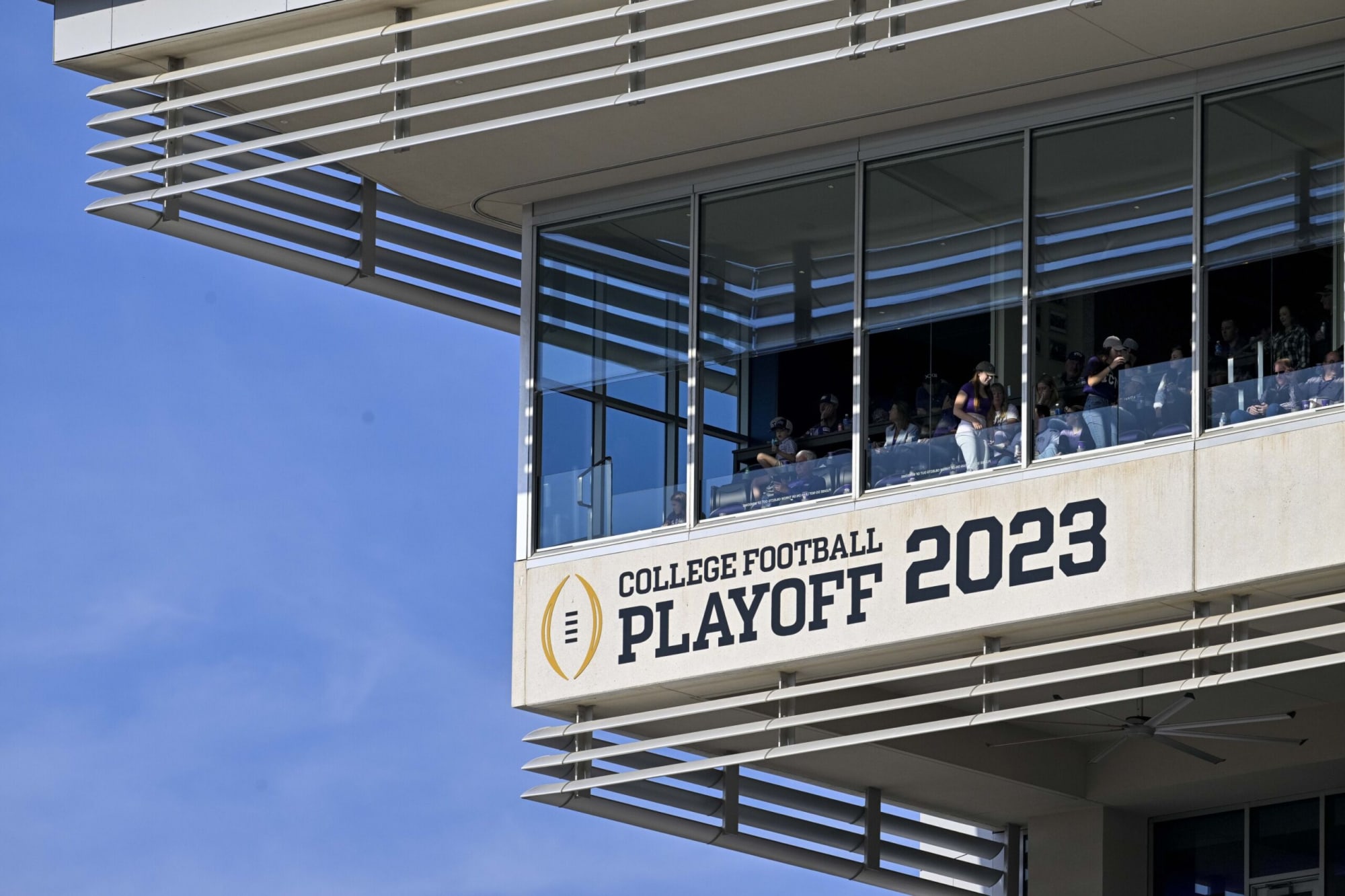 How a 12-team CFP would go in '22 (Some upsets, but Georgia rules)