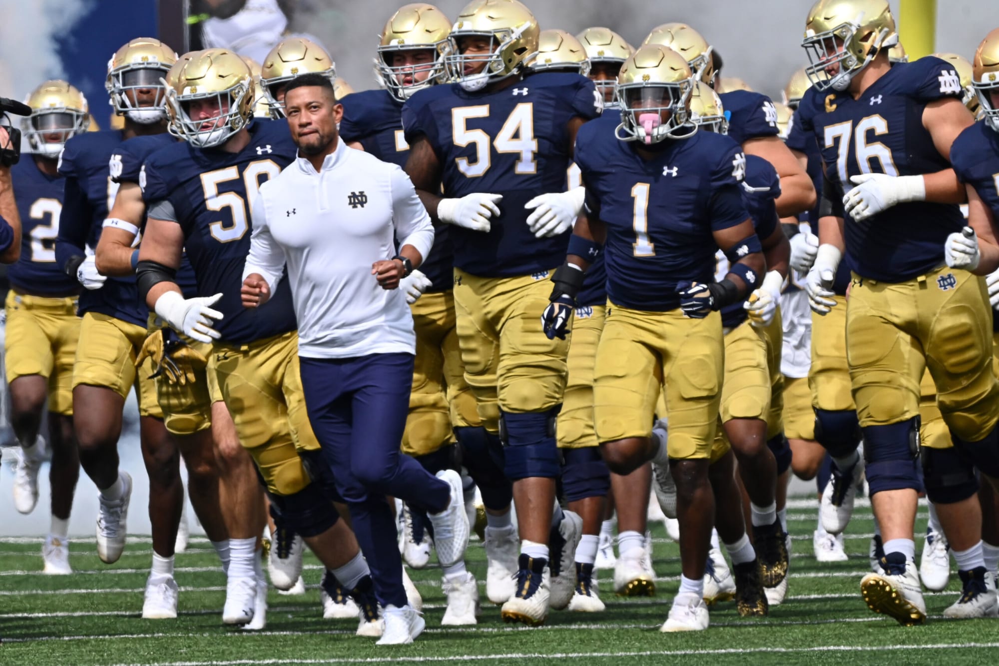 Three way-too-early Riley Leonard bold predictions after transferring to  Notre Dame football