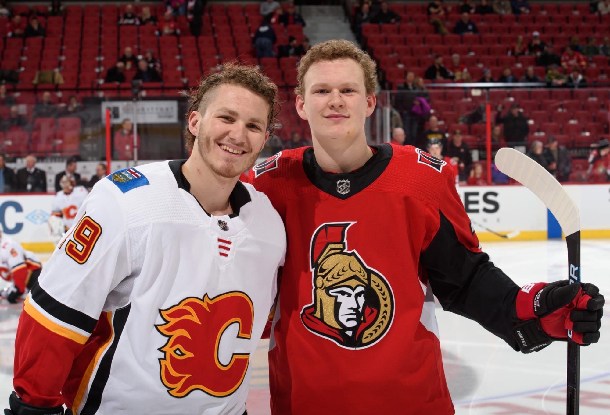 Brady Tkachuk cheers on his brother, Flames in Game 4 