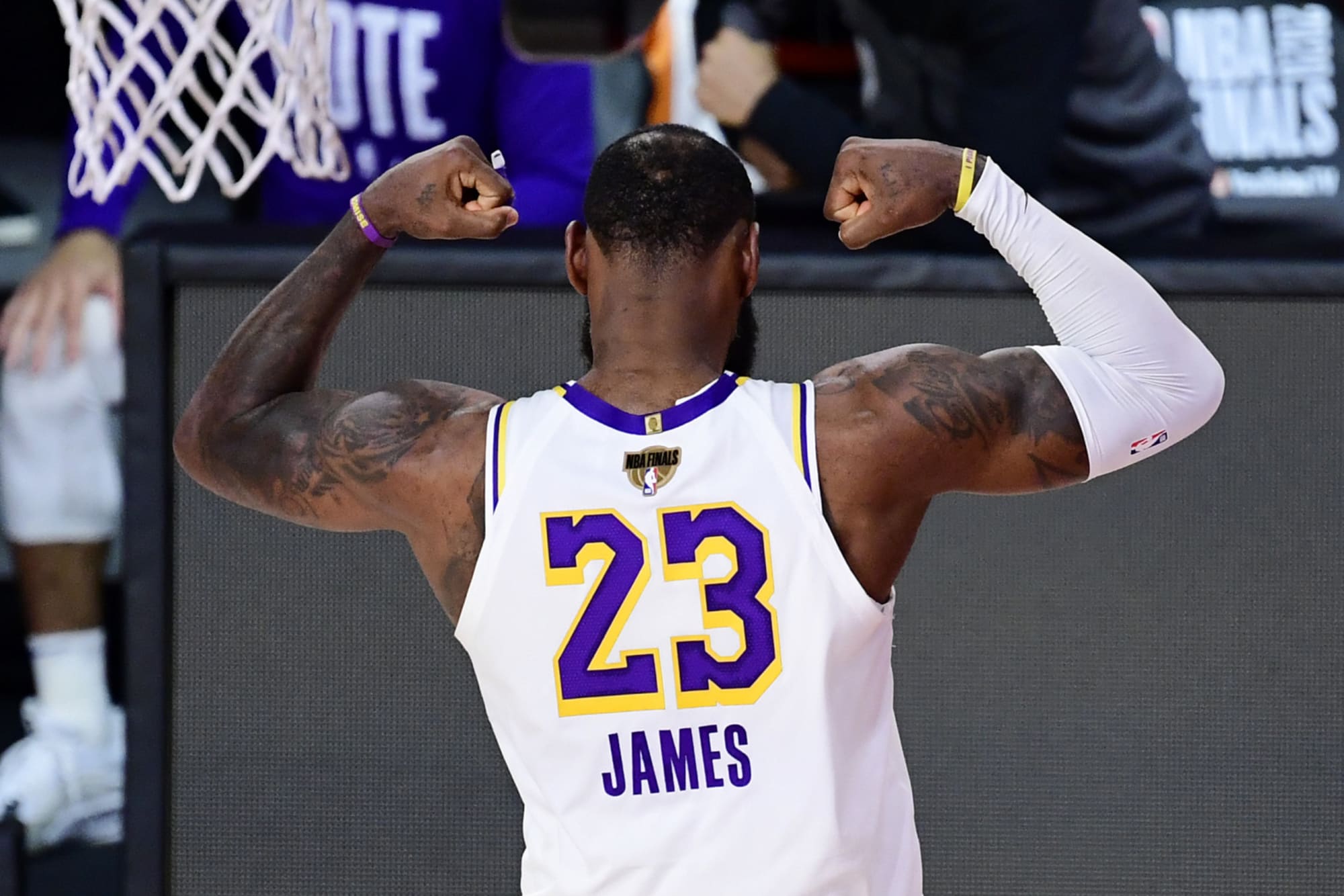 is lebron james with the lakers