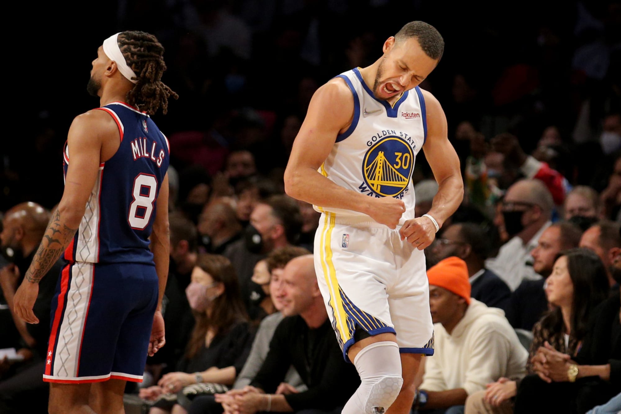Steph Curry makes history, breaks NBA all-time 3-point record with Warriors
