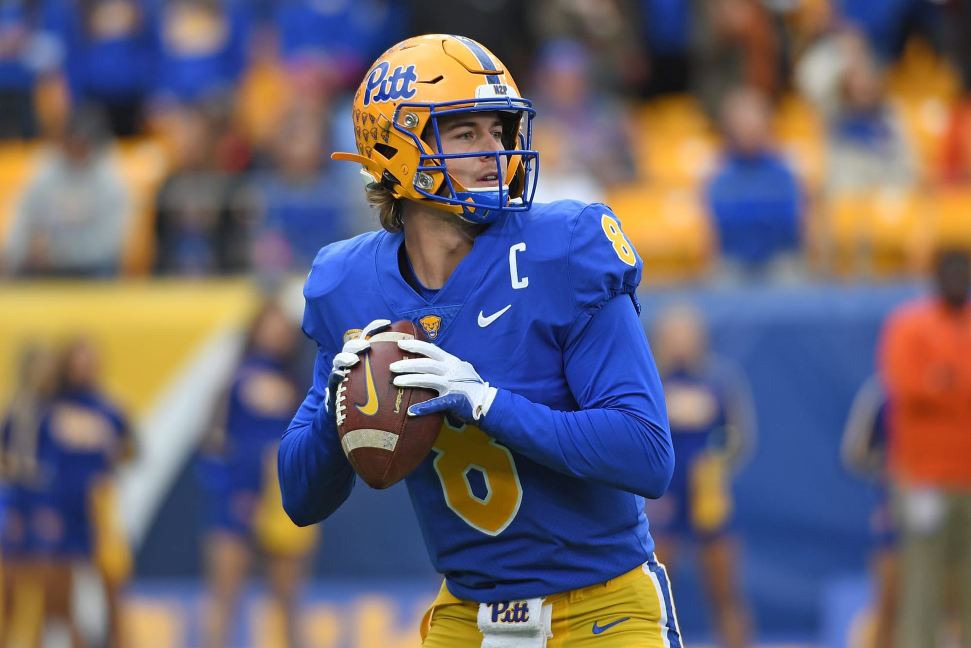 3 reasons why the Steelers should draft QB Kenny Pickett