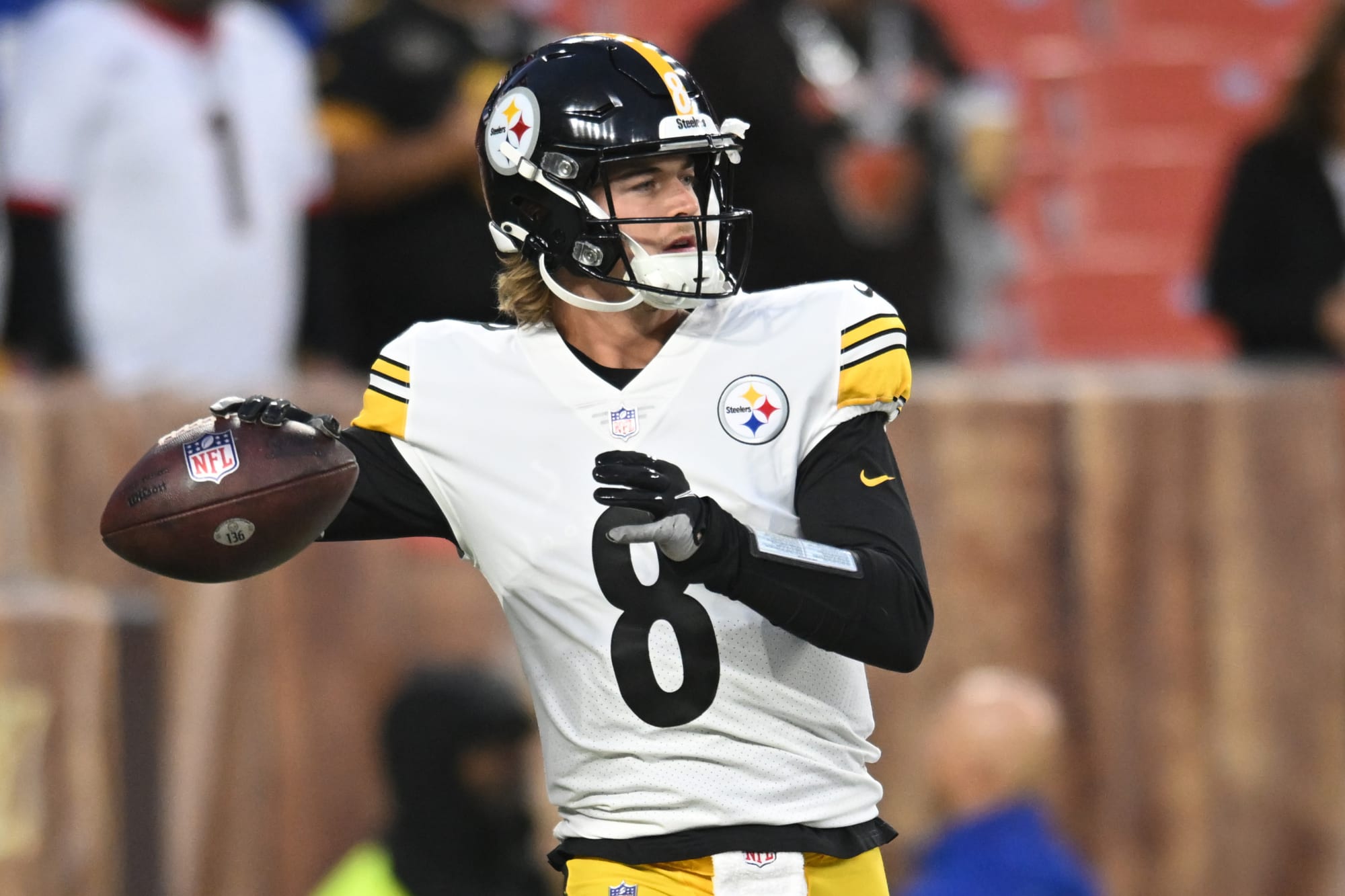 Steelers need to let Kenny Pickett sling it against the Bills on Sunday