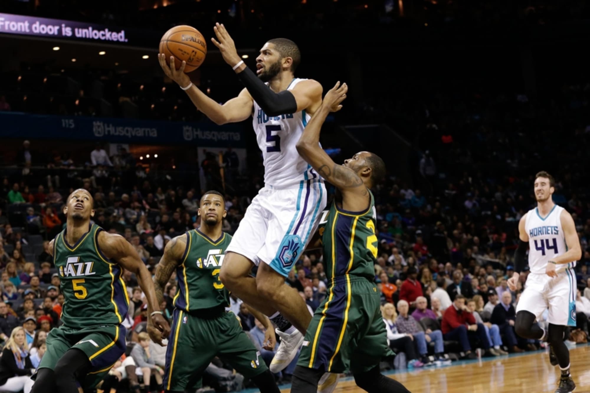 NBA Trade Rumor: Could the Utah Jazz land Charlotte Hornets' Kemba