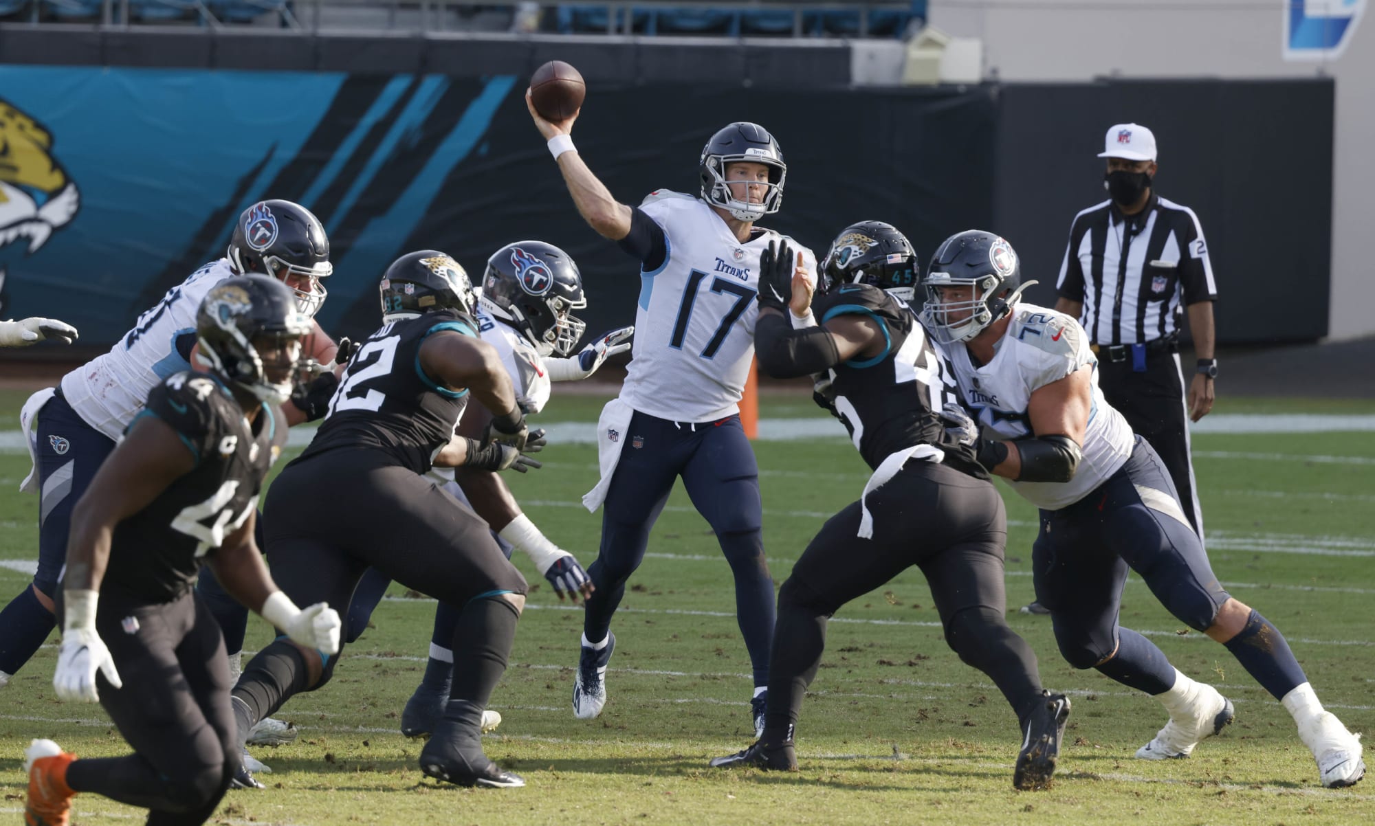 Hope for 2021: Tennessee Titans’ offense isn’t going anywhere
