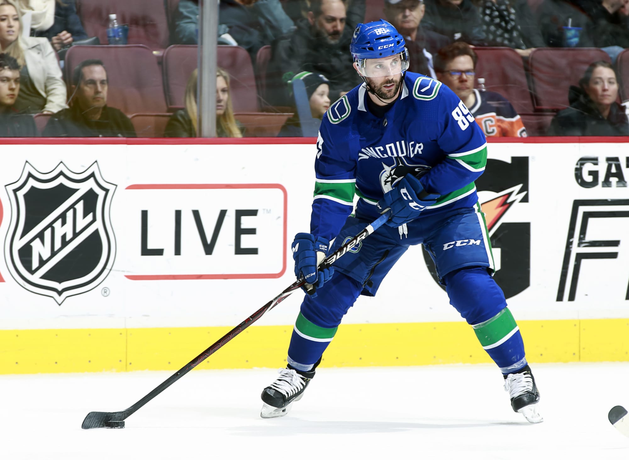 Vancouver Canucks trade for Sam Lafferty, make two cuts