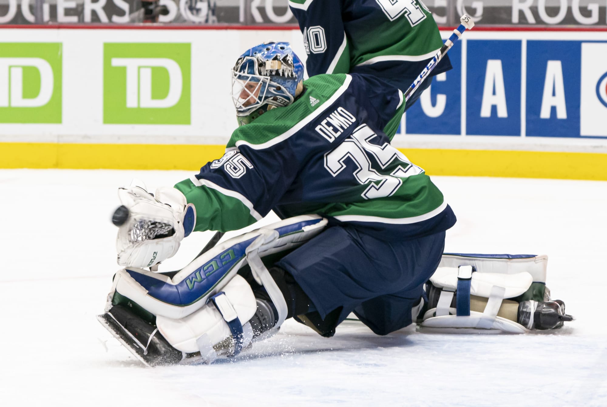 Demko makes 34 saves as Vancouver Canucks storm back for 6-4 win