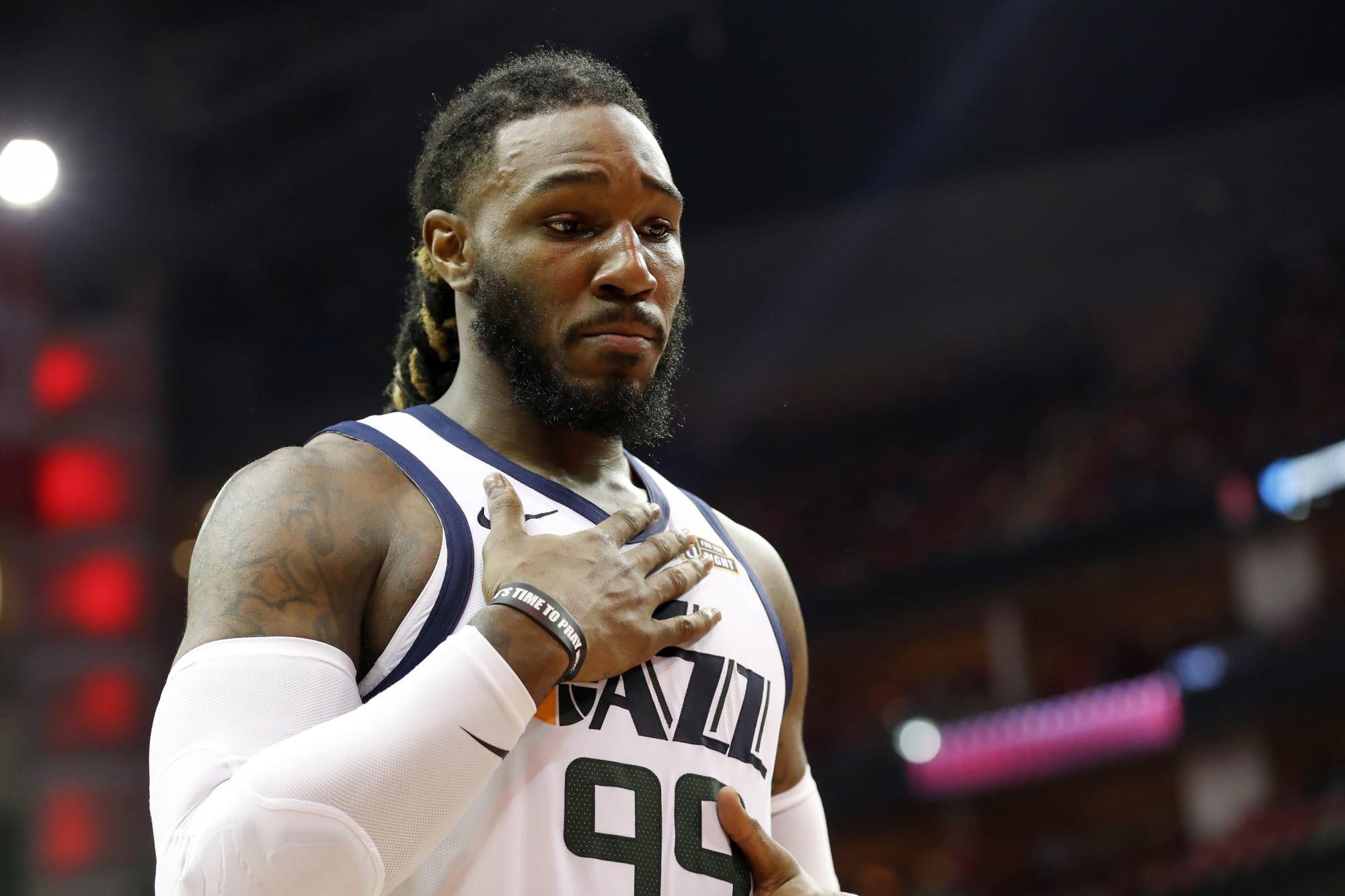 JAE CROWDER on X: I WENT TO @rudygobert27 HOUSE AWHILE BACK AND THIS  HAPPENED.! 🤦🏾‍♂️  / X