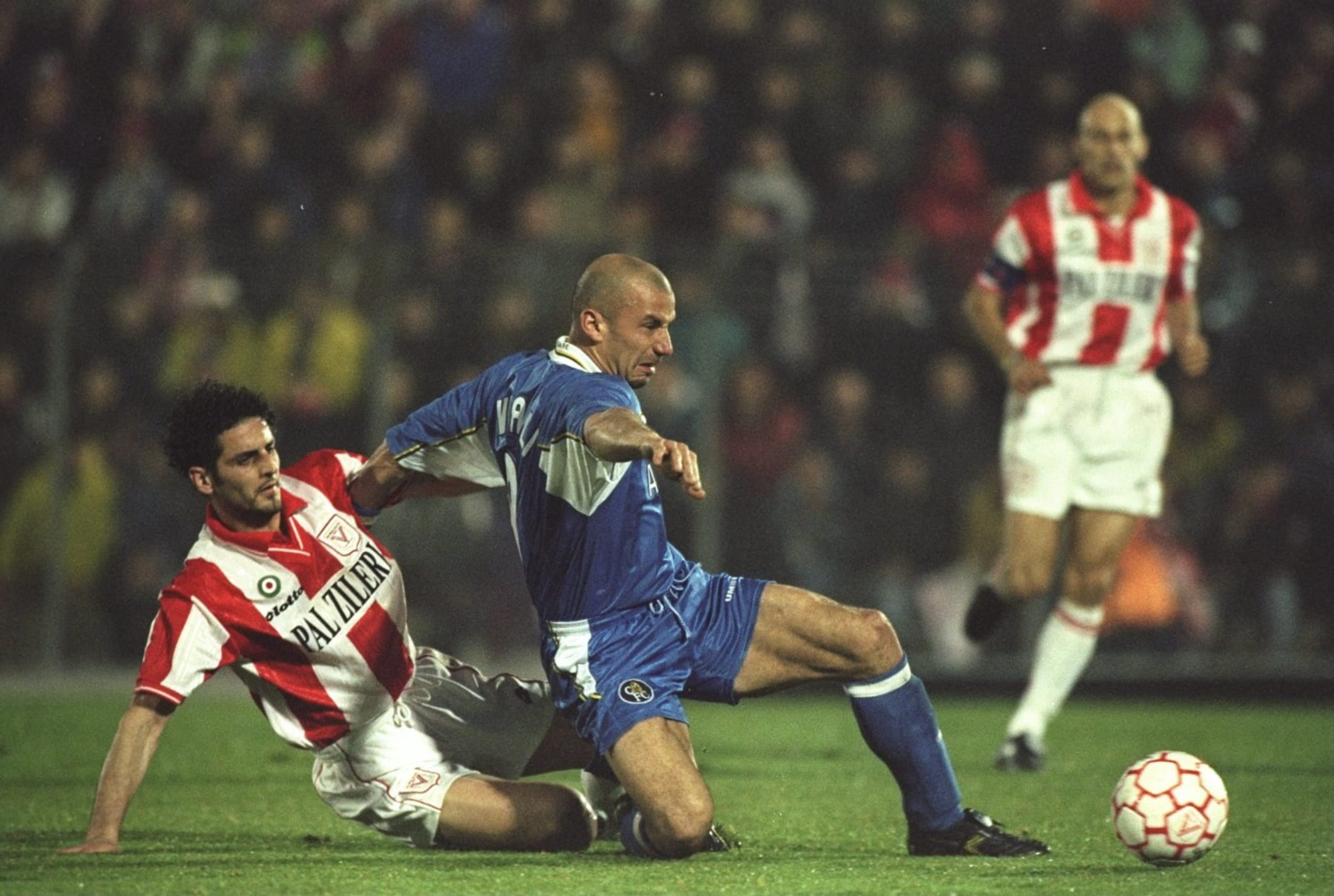 Chelsea Rewind Vialli And Poyet Star In Cup Winner S Cup Semi Vs Vicenza