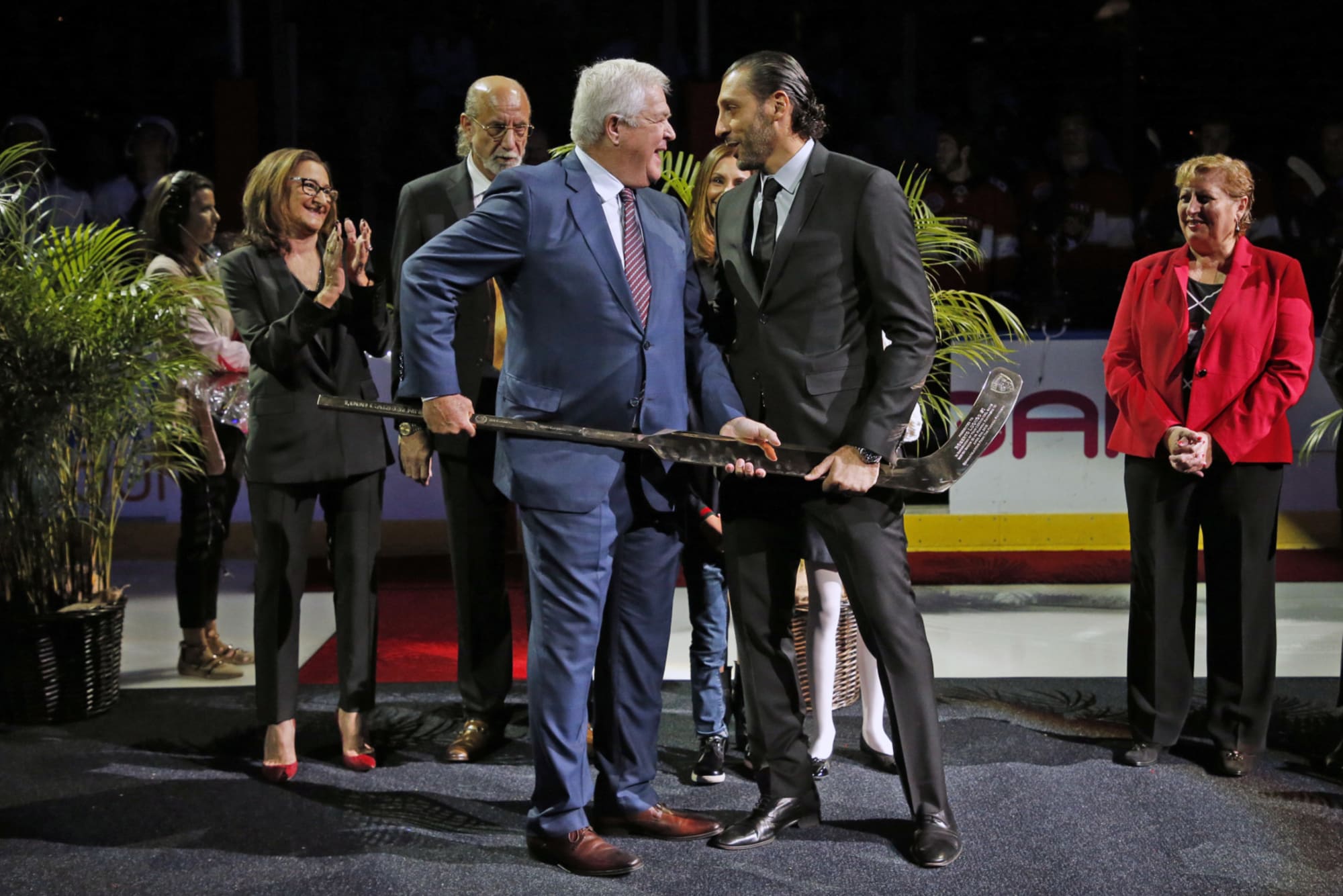 Will Vancouver Canucks, like Panthers, retire Roberto Luongo's No. 1?