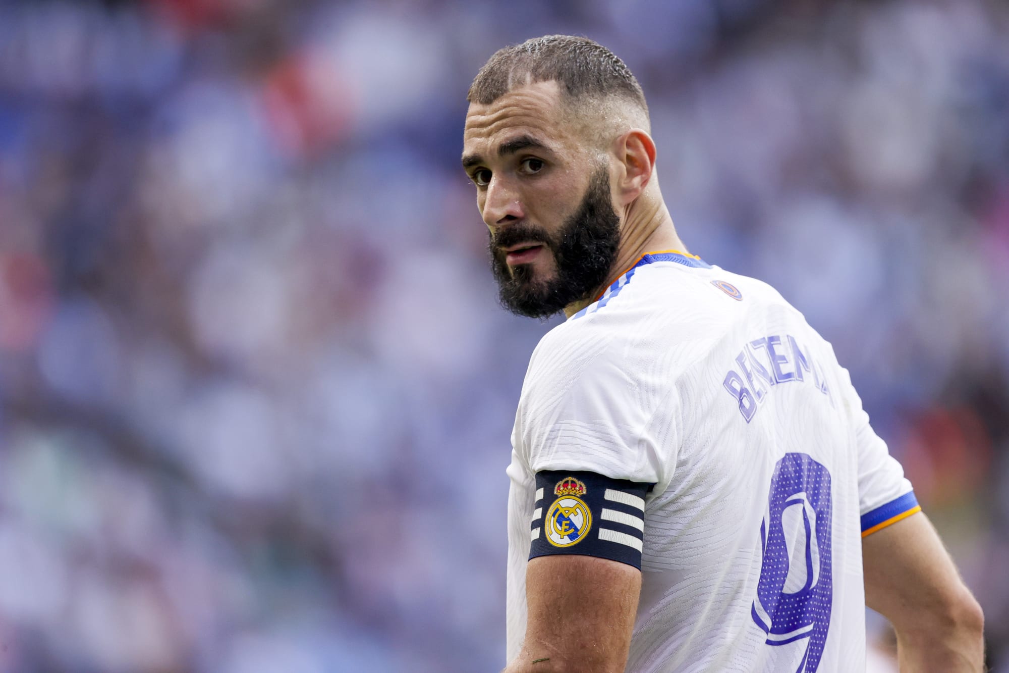 5 Real Madrid players who must step up with Karim Benzema injured - Flipboa...