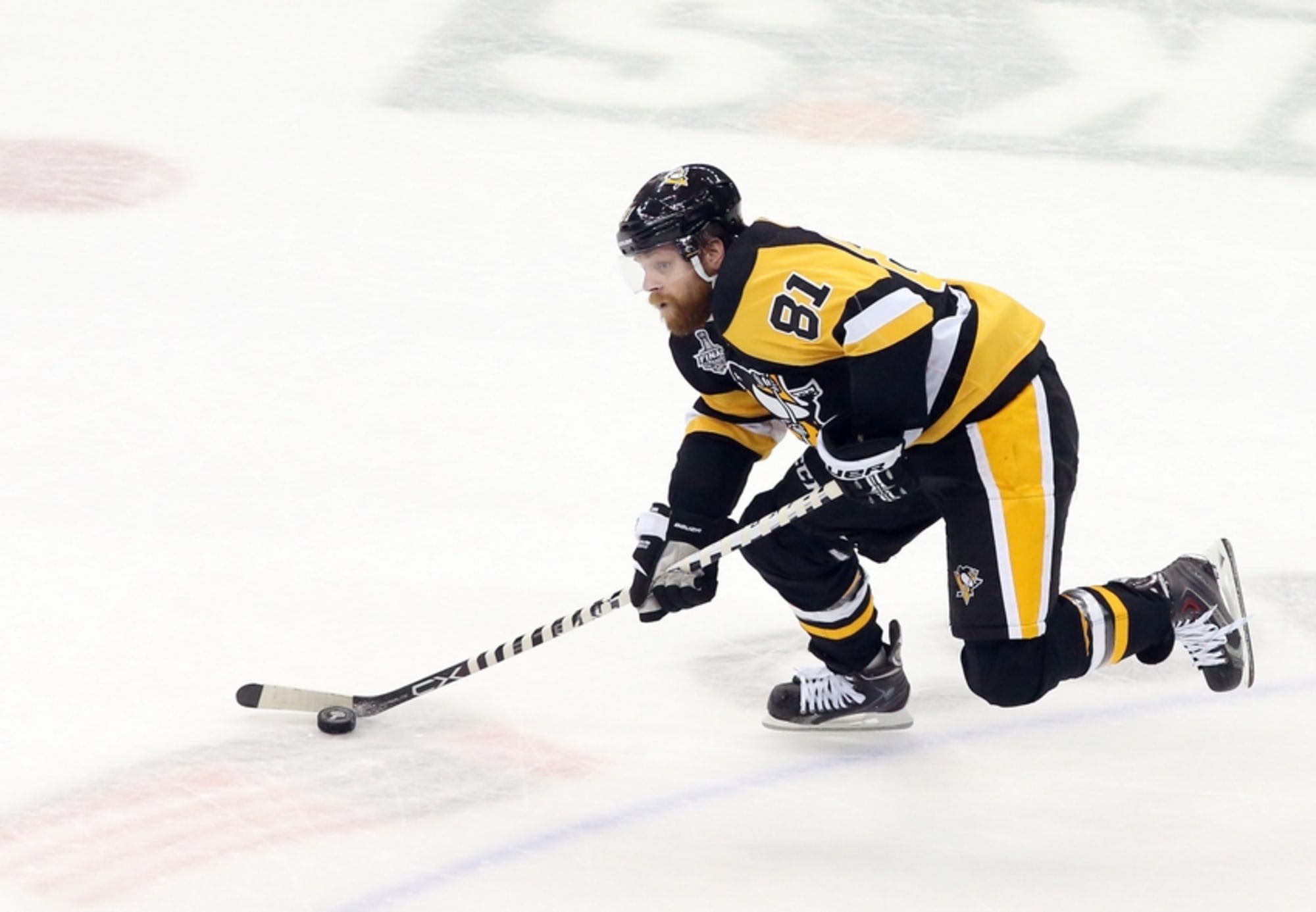 Ex-Leaf Phil Kessel Brought The Stanley Cup To Toronto & Revenge