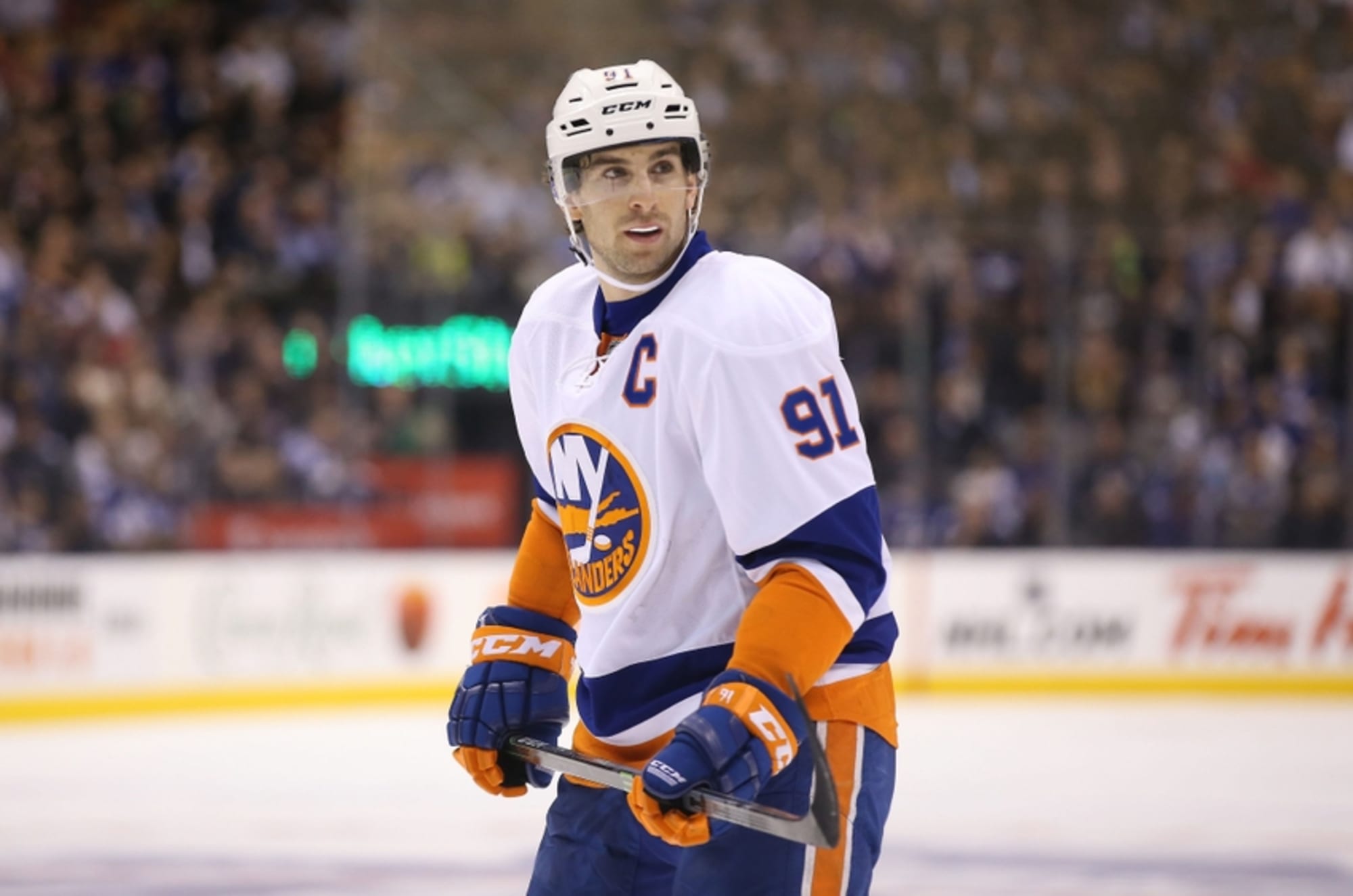 How the Islanders forced John Tavares to leave for Toronto