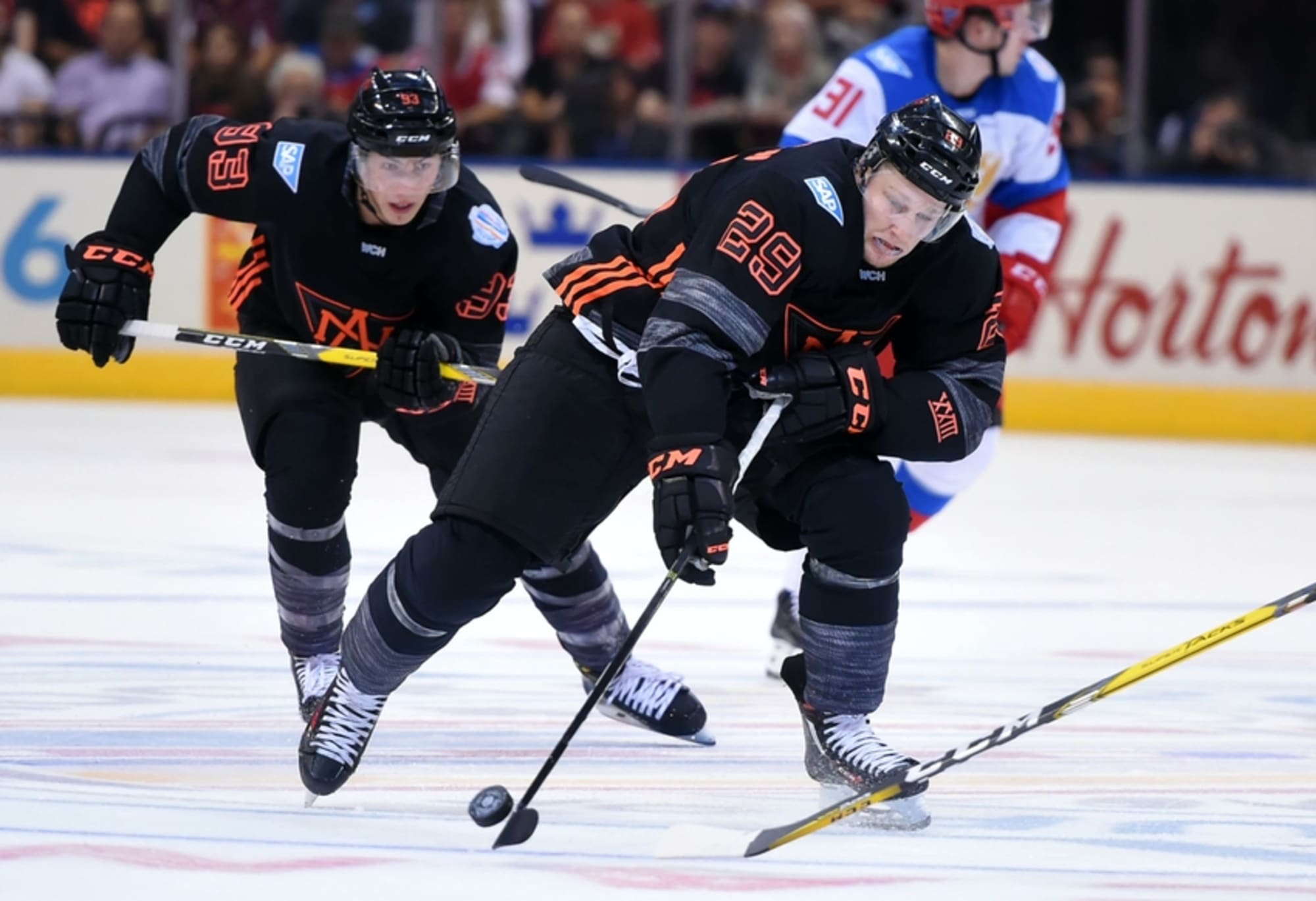 Matthews scores as North America loses to Russia at World Cup of