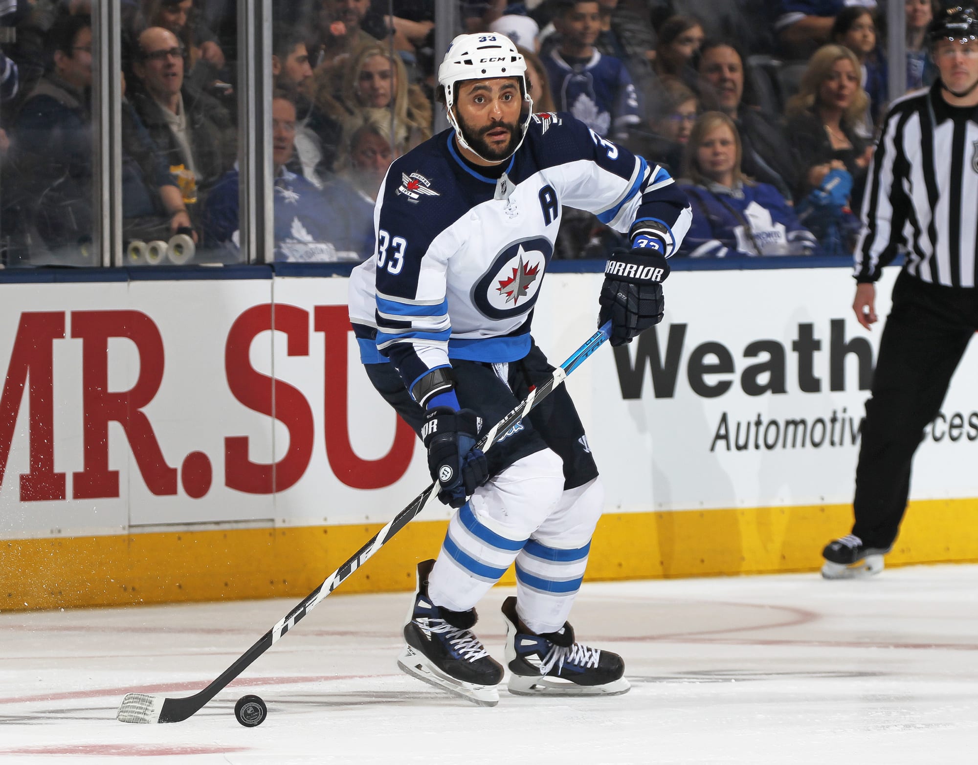 Winnipeg Jets GM Kevin Cheveldayoff: Dustin Byfuglien 'has to decide in his  mind that he wants to play'
