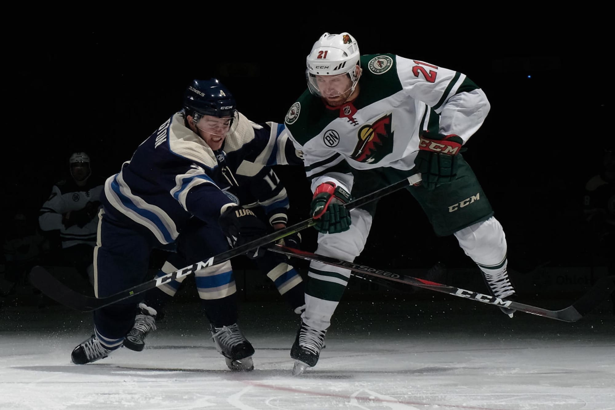 Columbus Blue Jackets Face Minnesota Wild in 2000 Expansion Match-Up