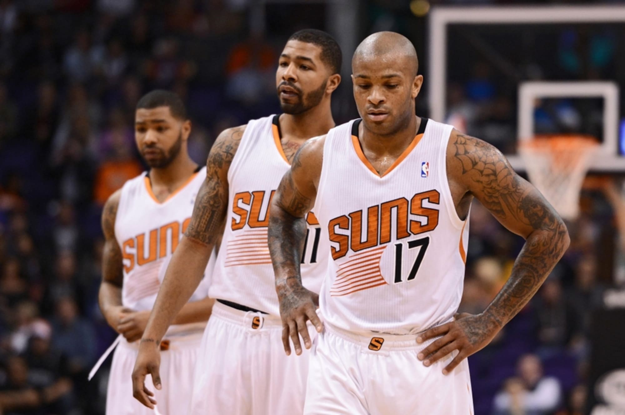 Phoenix Suns let another winnable game slip away, lose to Lakers