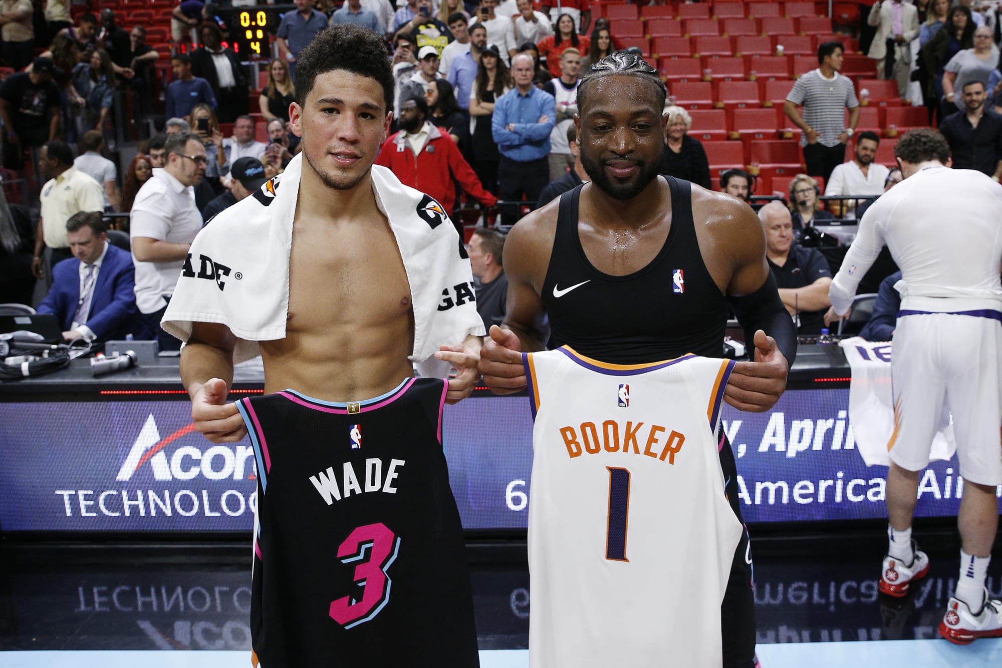 Comparing Devin Booker and Kobe Bryant through first 6 years of careers - A  Sea Of Blue