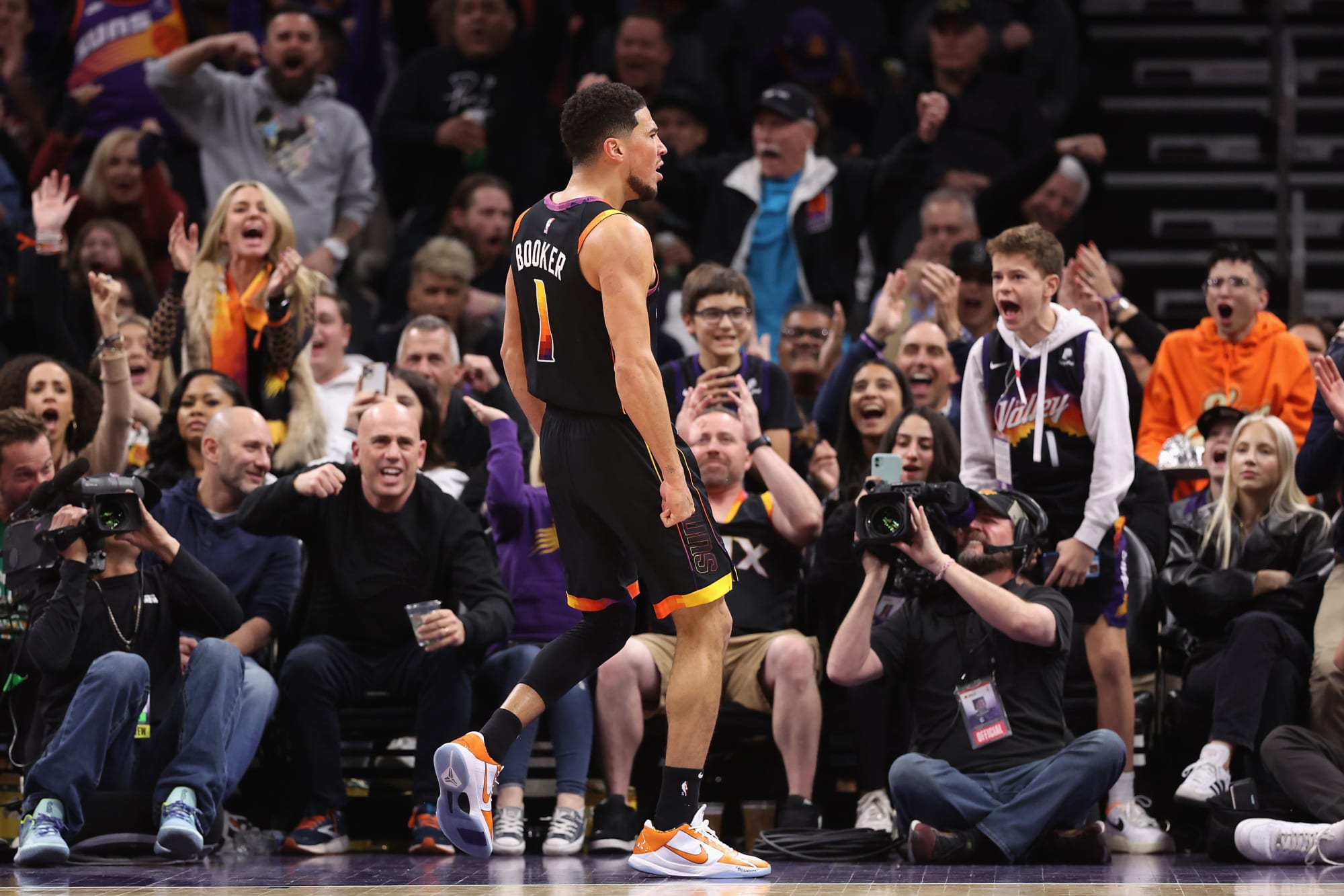 The Phoenix Suns: Impending Champions or Failed Superteam? — Pro Sports Fans