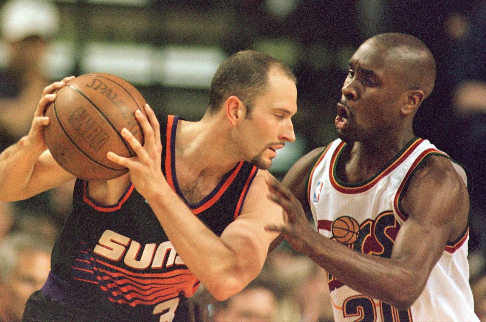 Michael could get into a mode at times where you really were at his mercy  - Rex Chapman on how Michael Jordan played in his youth and what he'd ask  him if