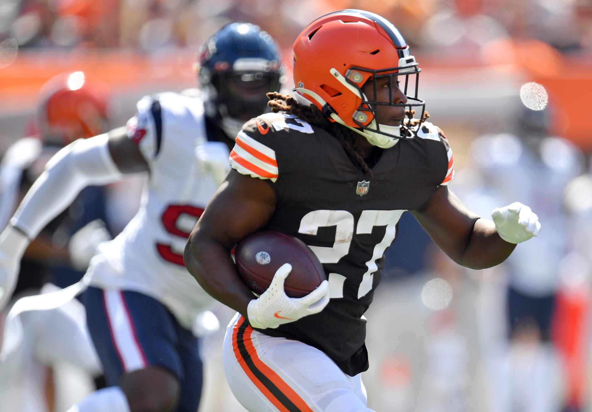 Saints trading for Browns RB Kareem Hunt sounds good in theory