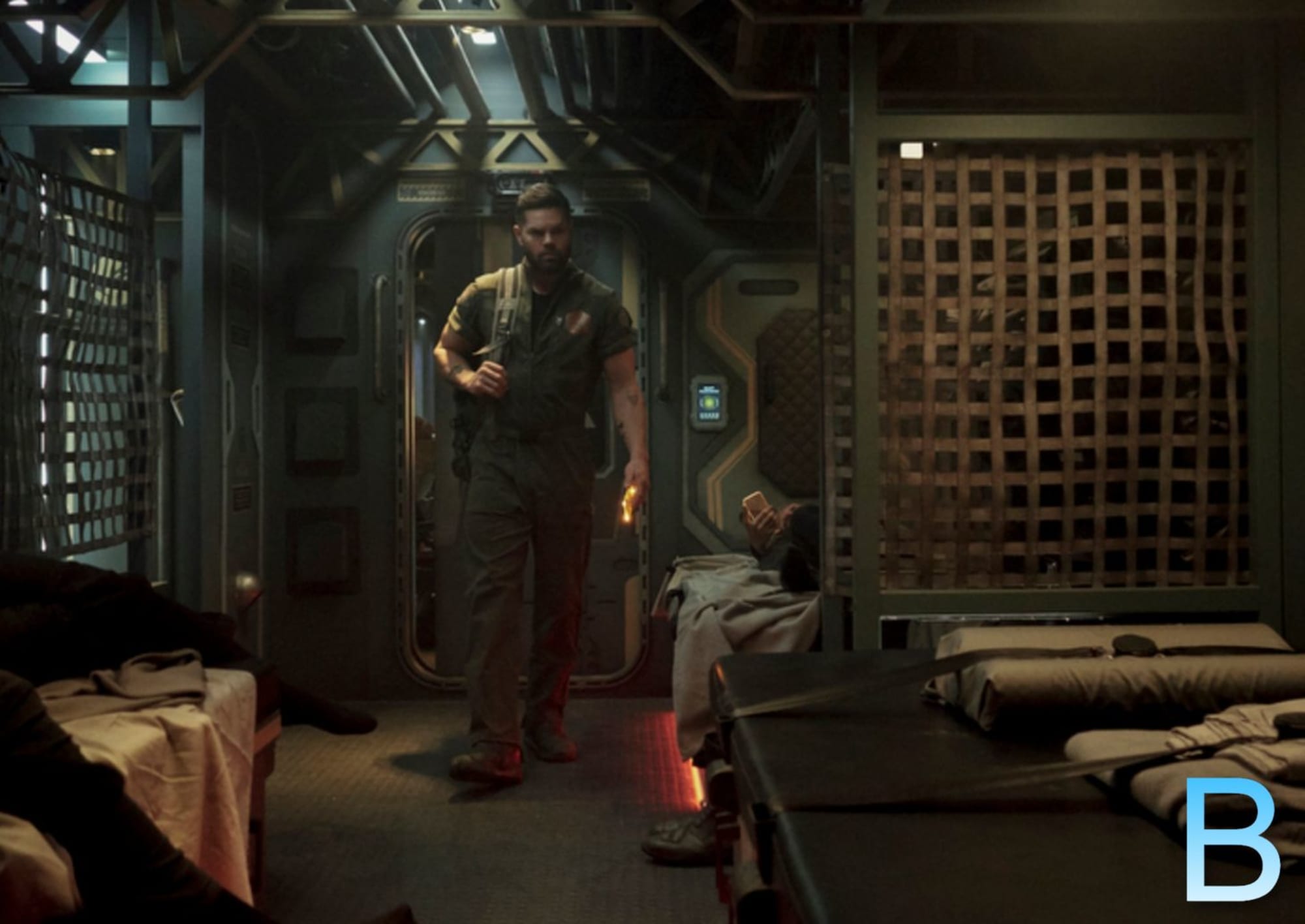 Review The Expanse Episode 505 Down And Out