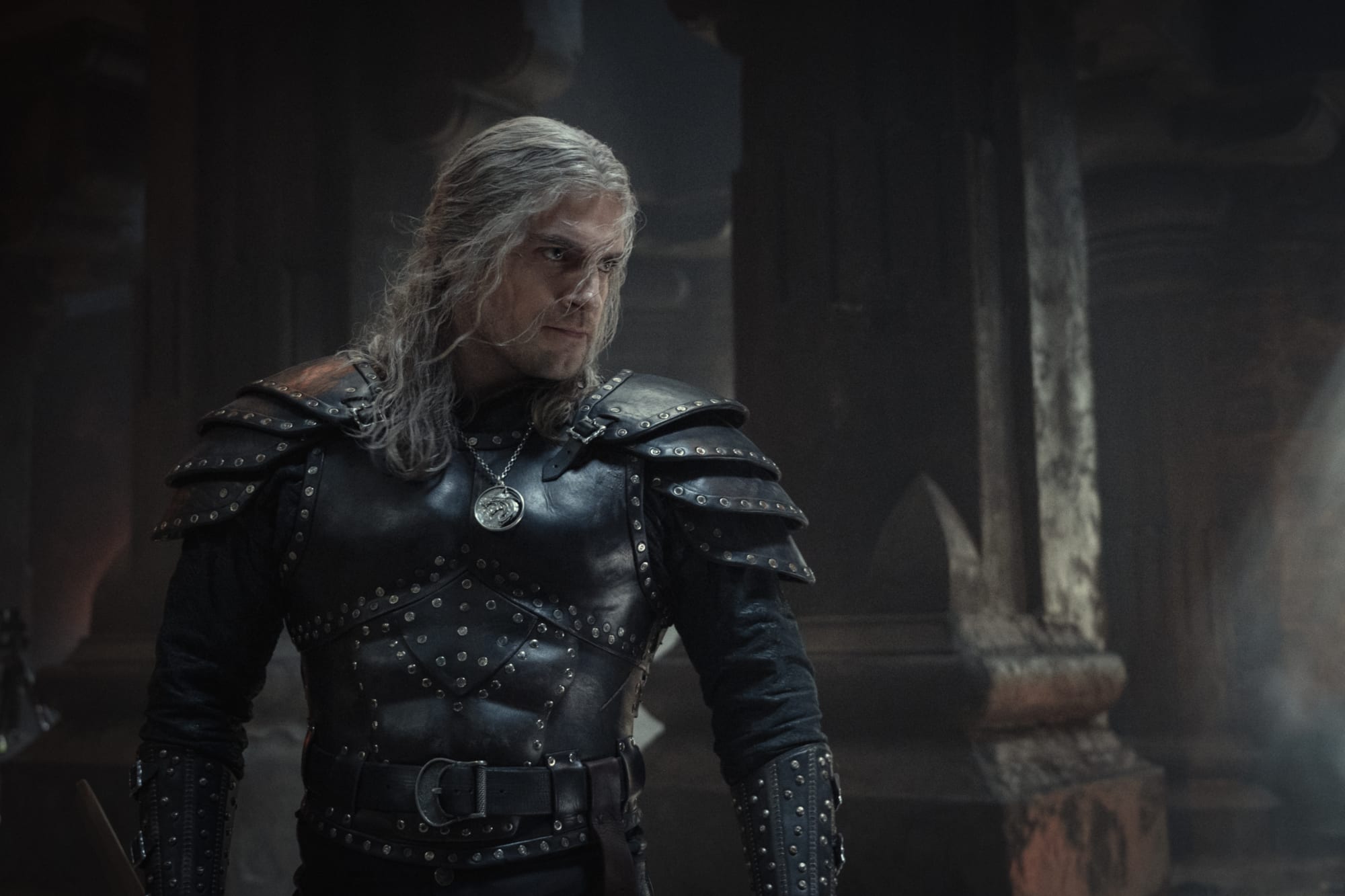 For those of you saying that Henry Cavill is too bulky to play Geralt. Here  he is from Immortals (2011). : r/witcher
