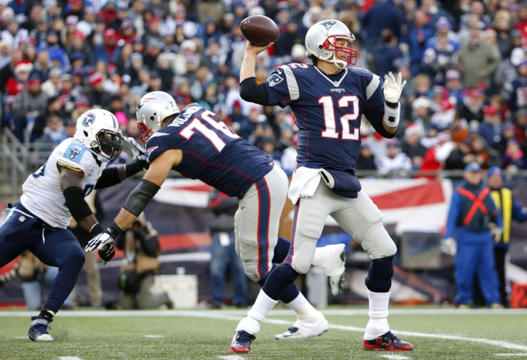 Storm of injuries Hit New England Patriots Early in 2016