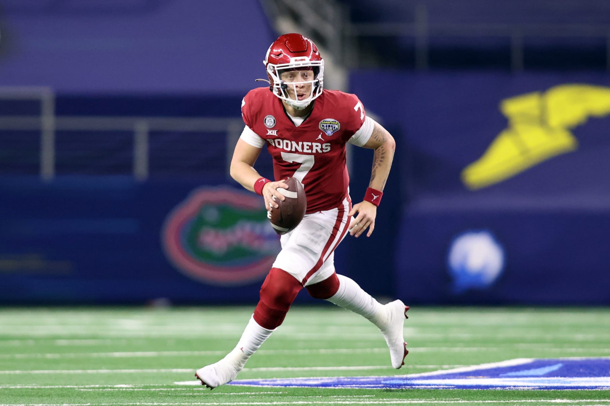 2022 NFL mock draft: Kayvon Thibodeaux is No. 1, but don't ignore the  quarterbacks - DraftKings Network