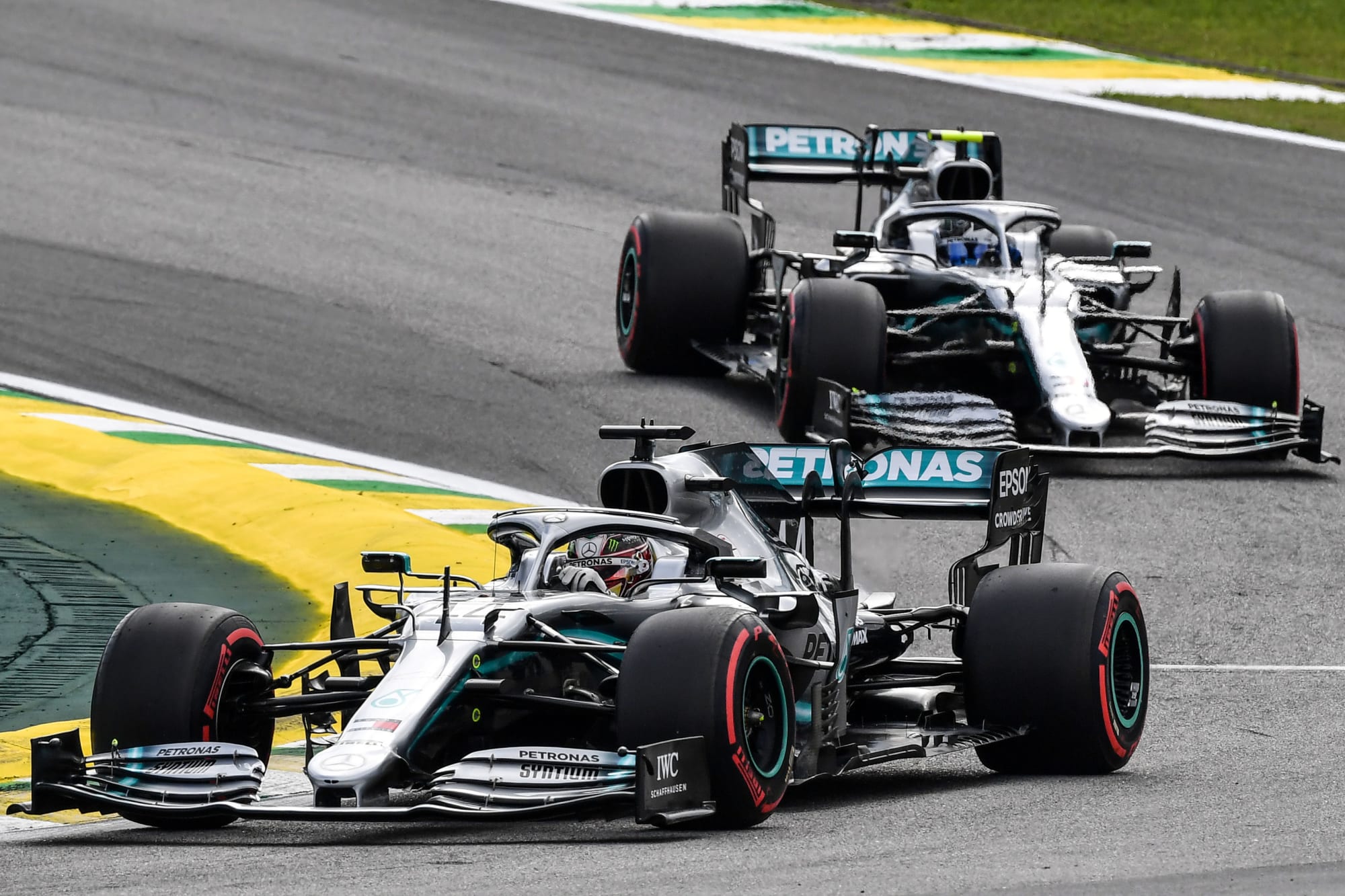 Formula 1: Mercedes looking to confirm 2021 lineup early?
