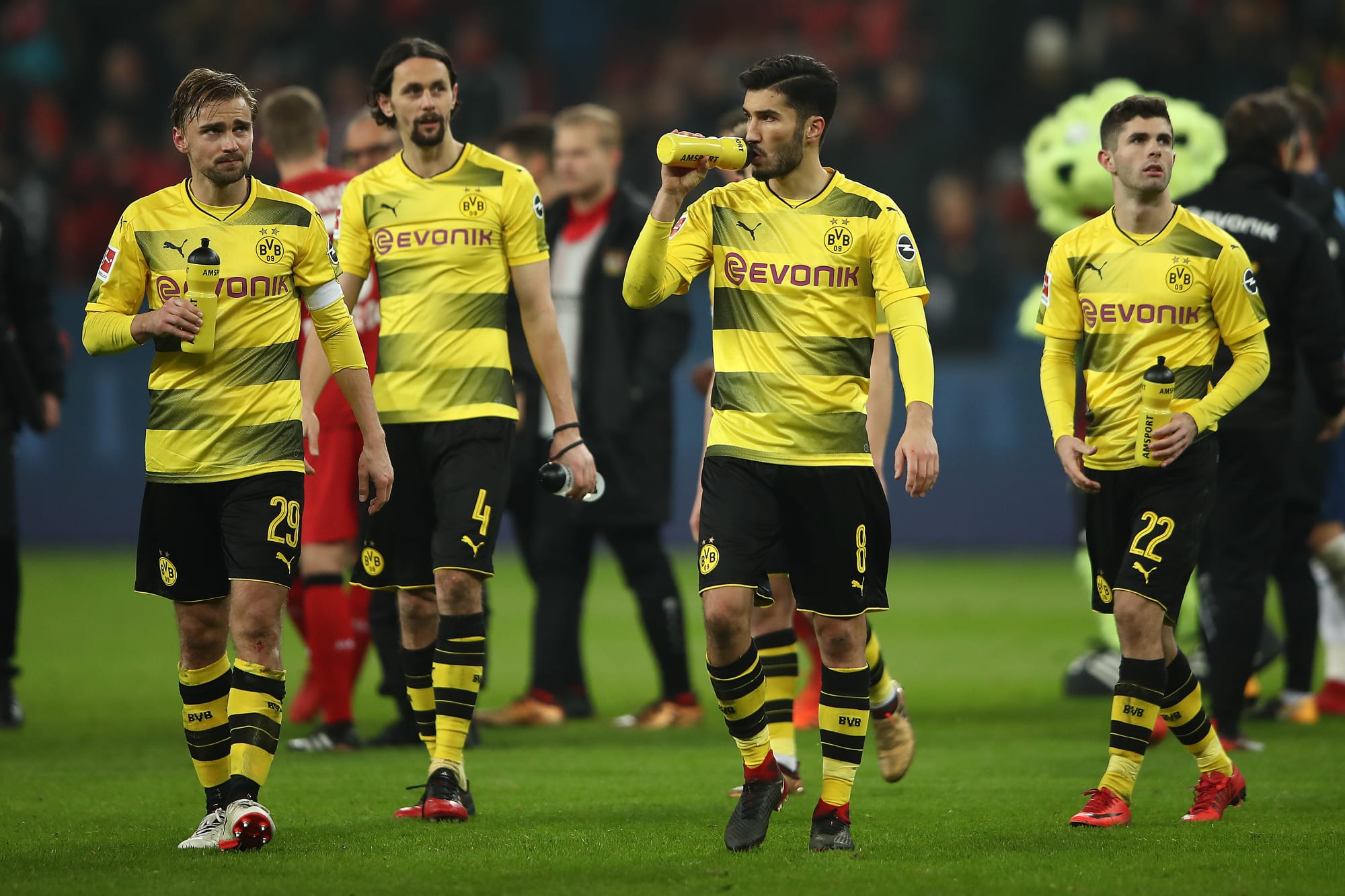 Bayer Leverkusen 1-1 Borussia Dortmund: Player Ratings