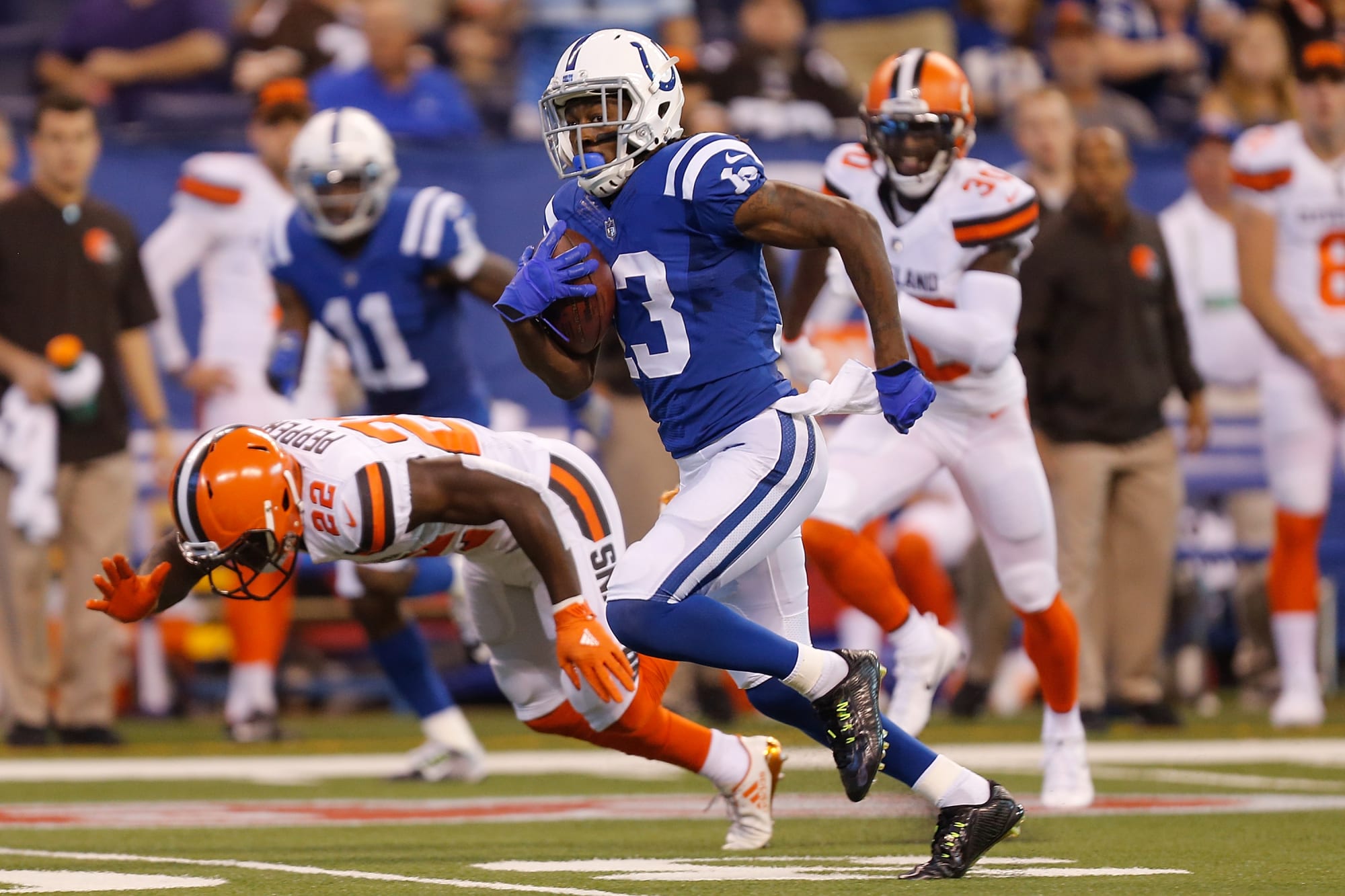 Cleveland Browns trade rumors: T.Y. Hilton deal too little ...
