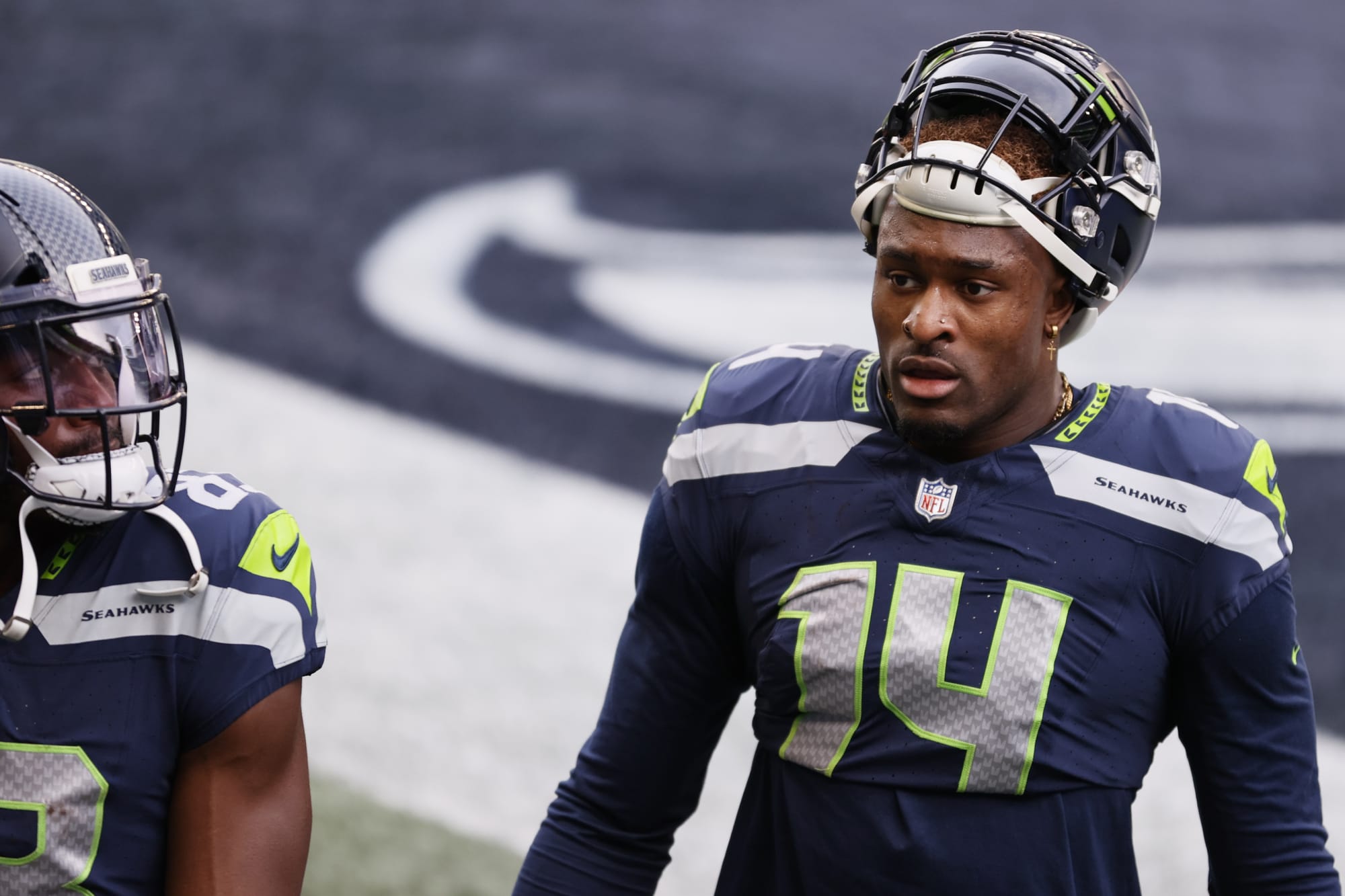 Watch DK Metcalf lose his mind on the Seahawks sideline during Wild ...