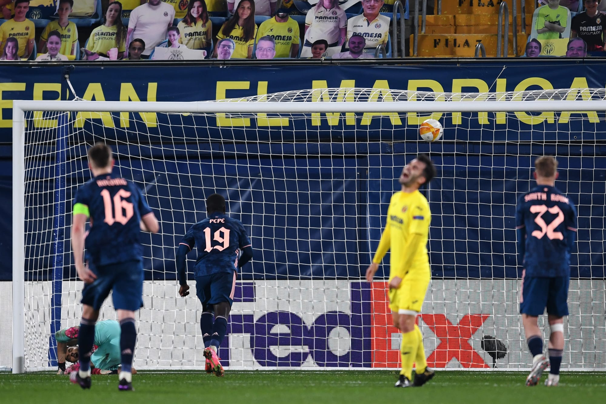 Arsenal player ratings vs Villarreal: Pepe penalty rescues ...