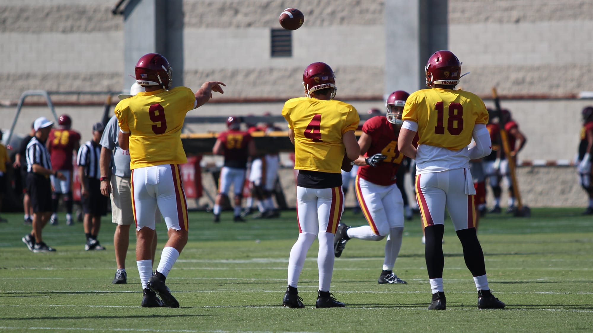 USC football recruiting roundup: Trojan QB commit transfers to Mater Dei