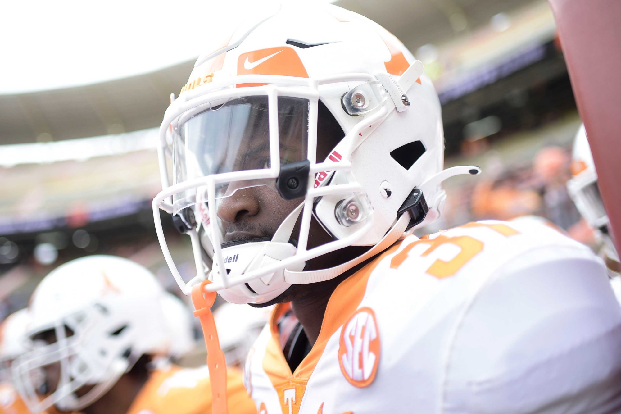 Tennessee football Vols DB/WR in portal an encouraging sign of depth