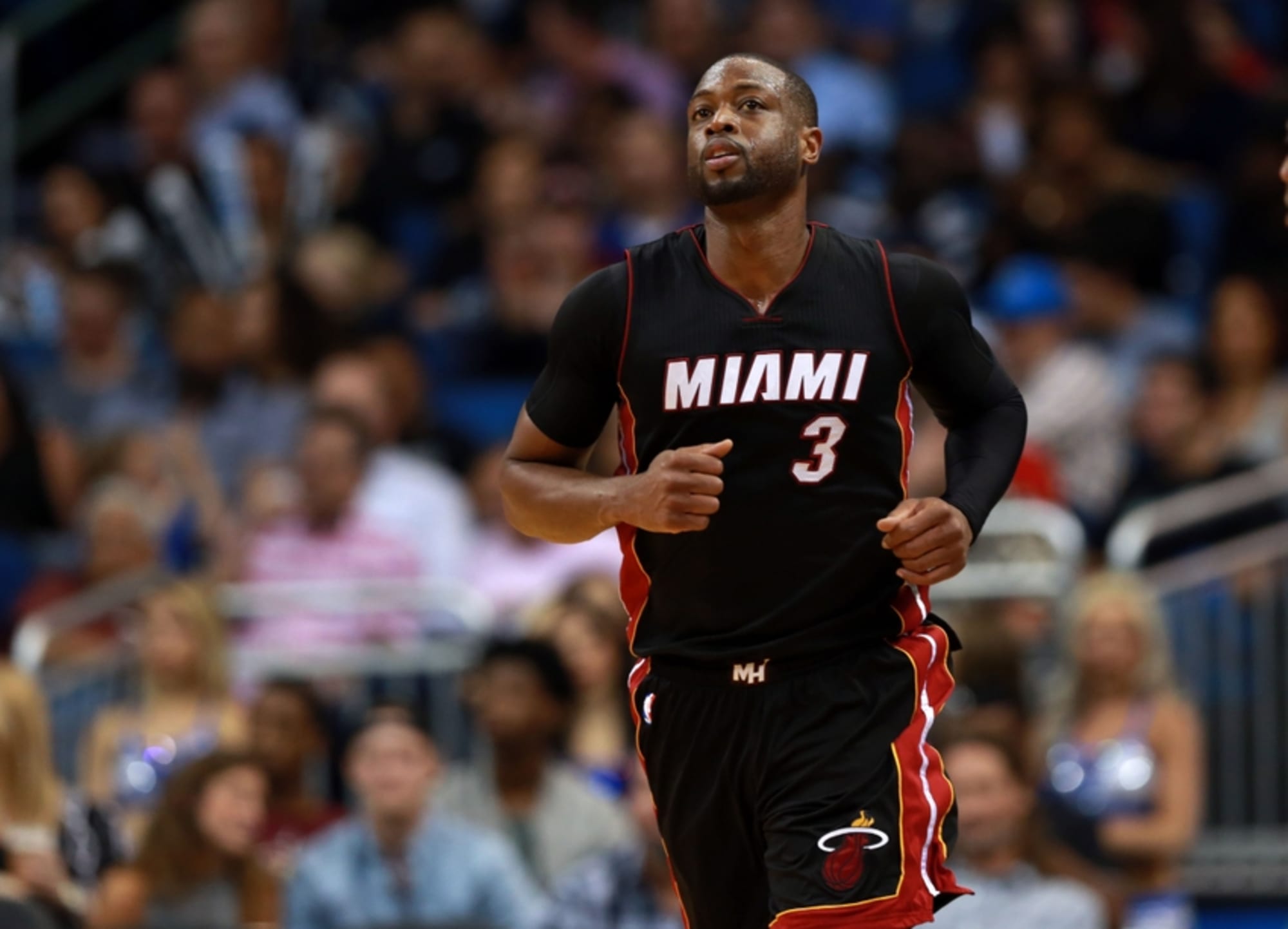 Miami Heat need to make re-signing Dwyane Wade a priority