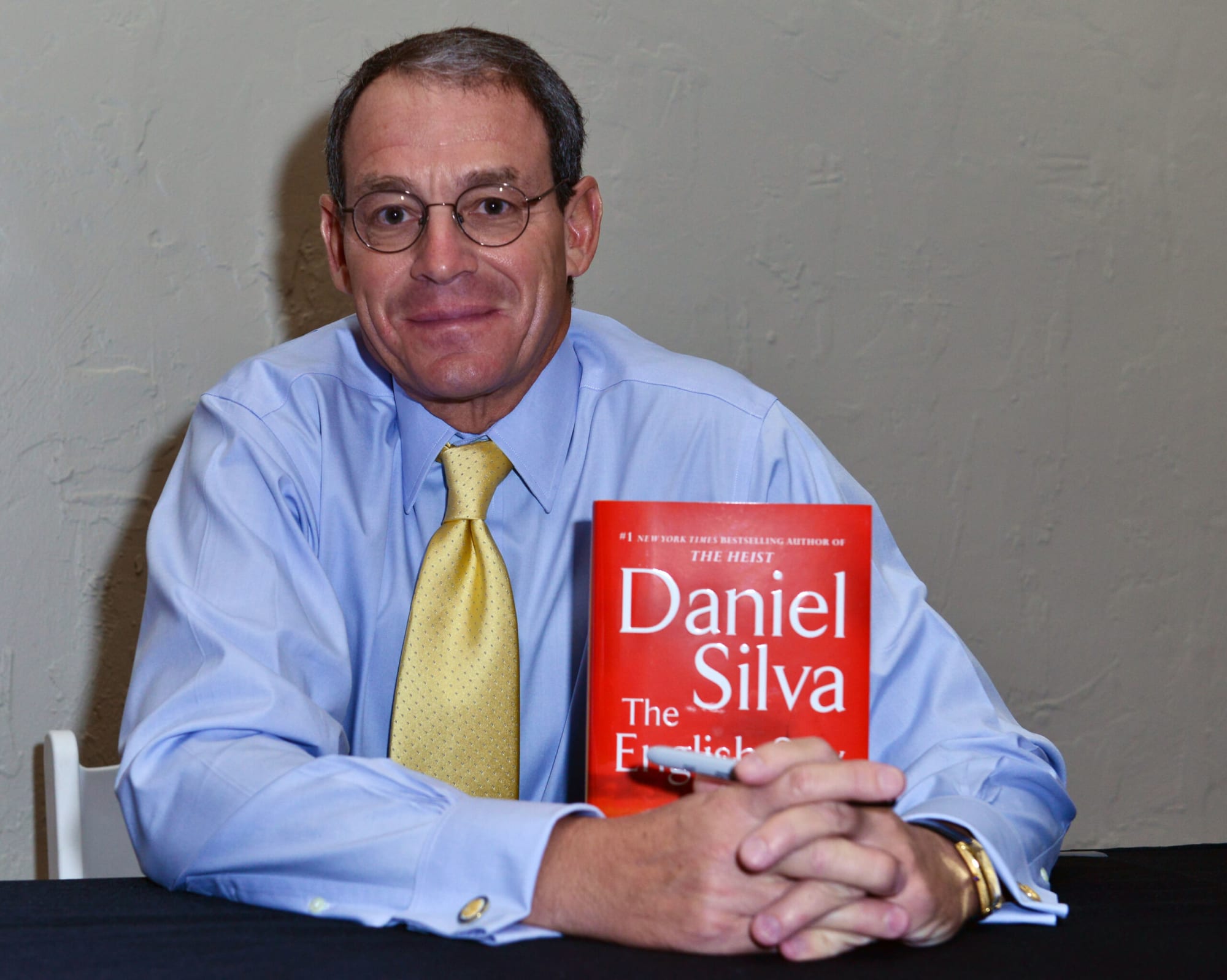 Most read Amazon books last week New Daniel Silva book enters