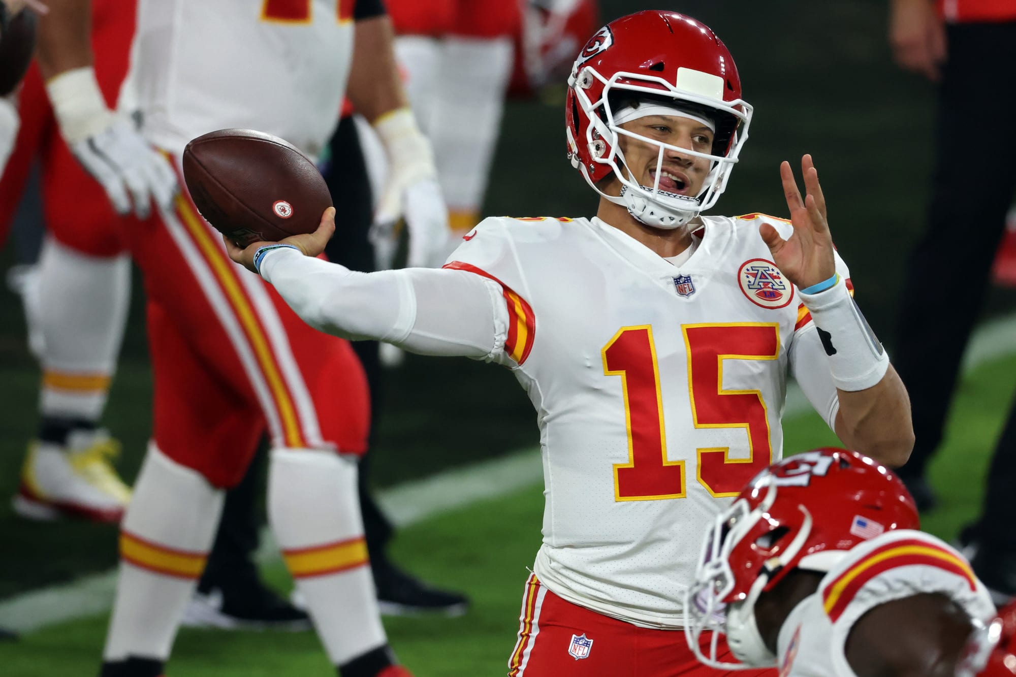 patrick mahomes most passing yards in a game